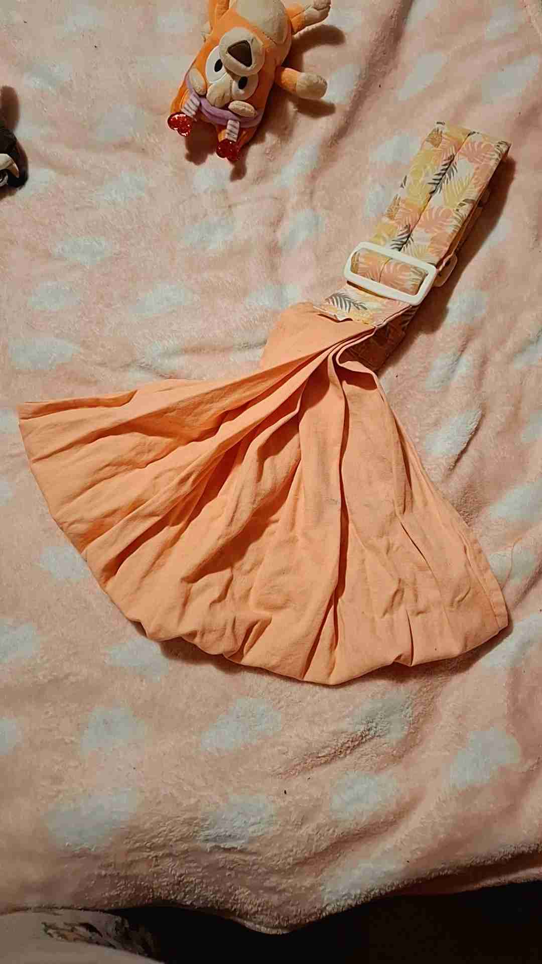 Portabebé ergonómico rosa - miniatura 2