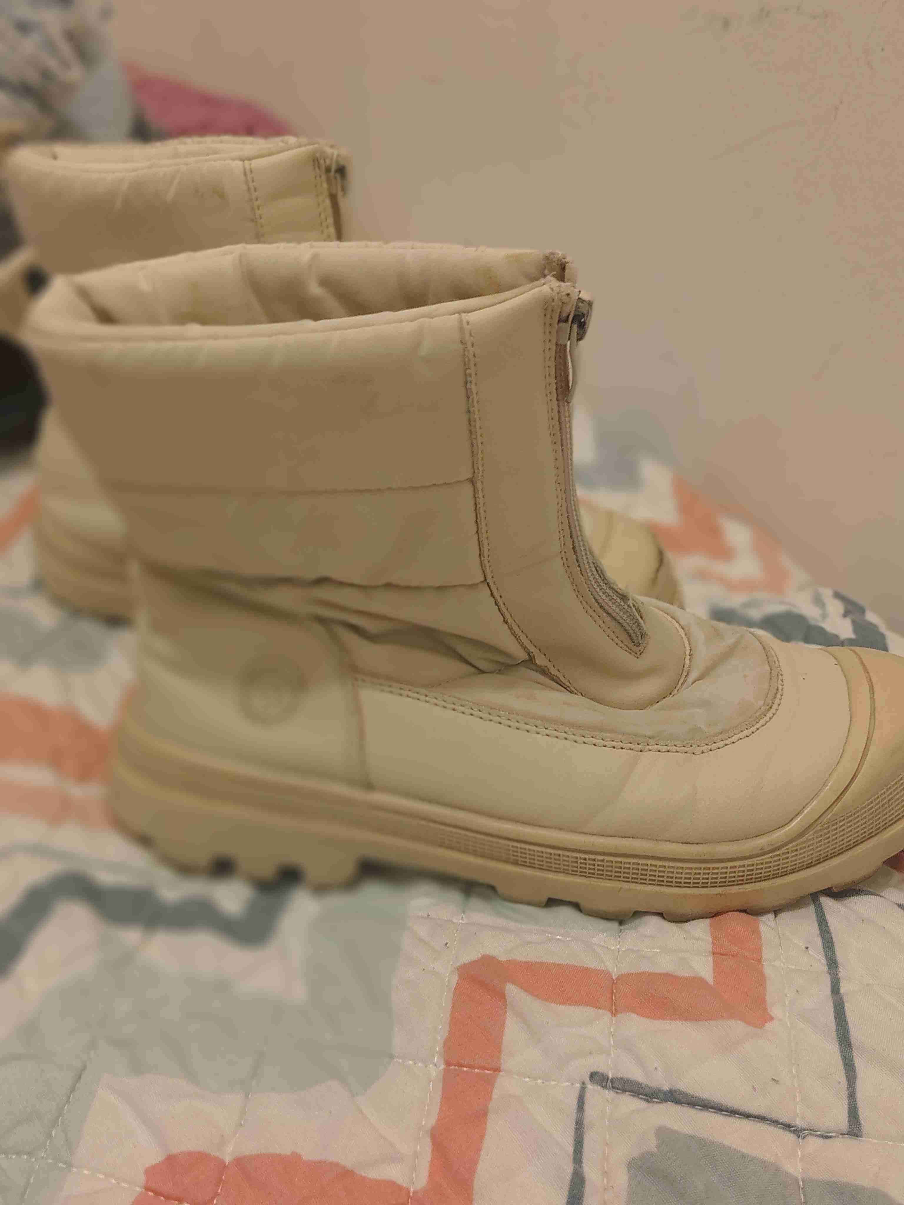 Botas de invierno blancas - miniatura 2