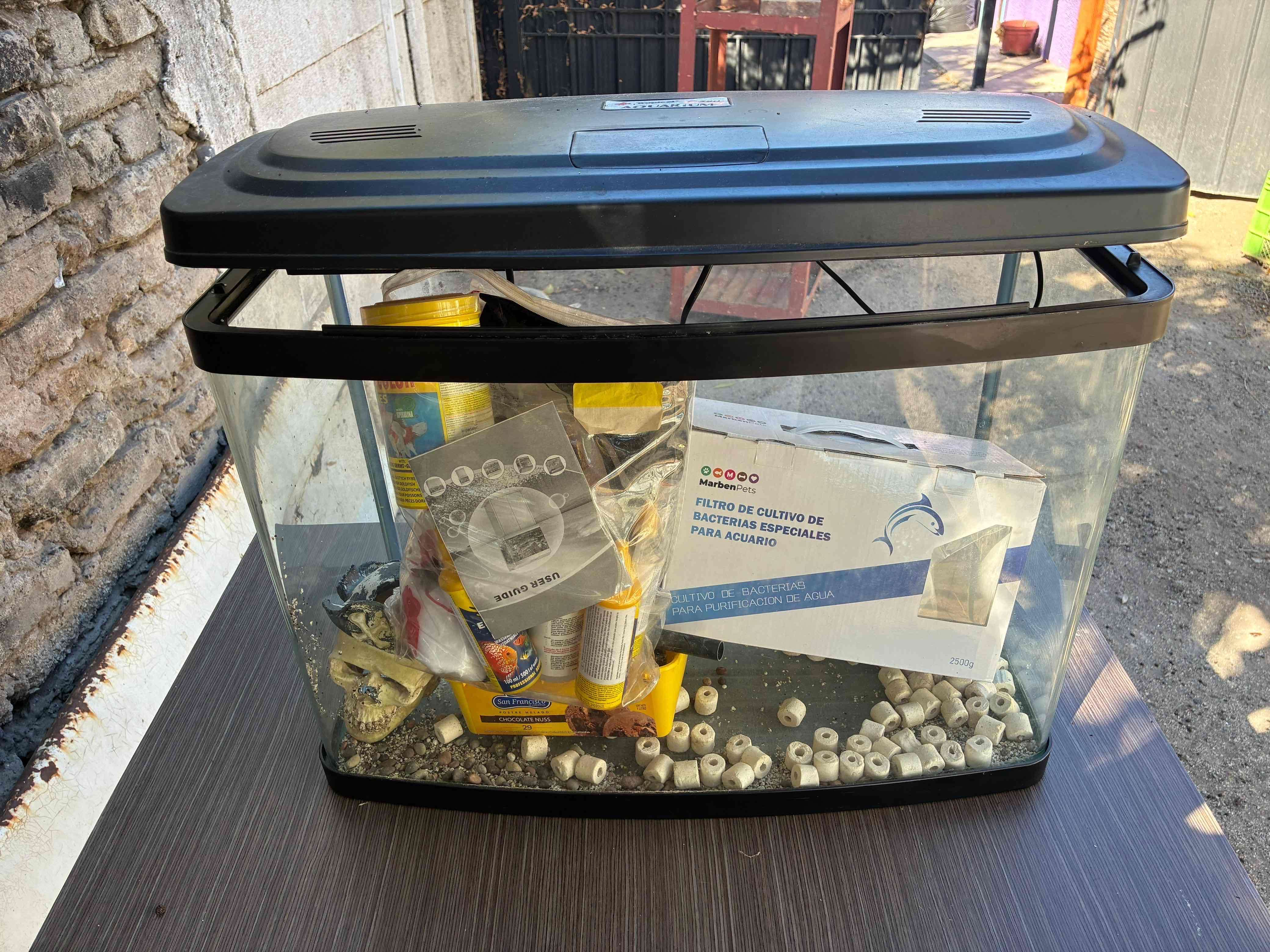 Acuario o terrario - miniatura 4