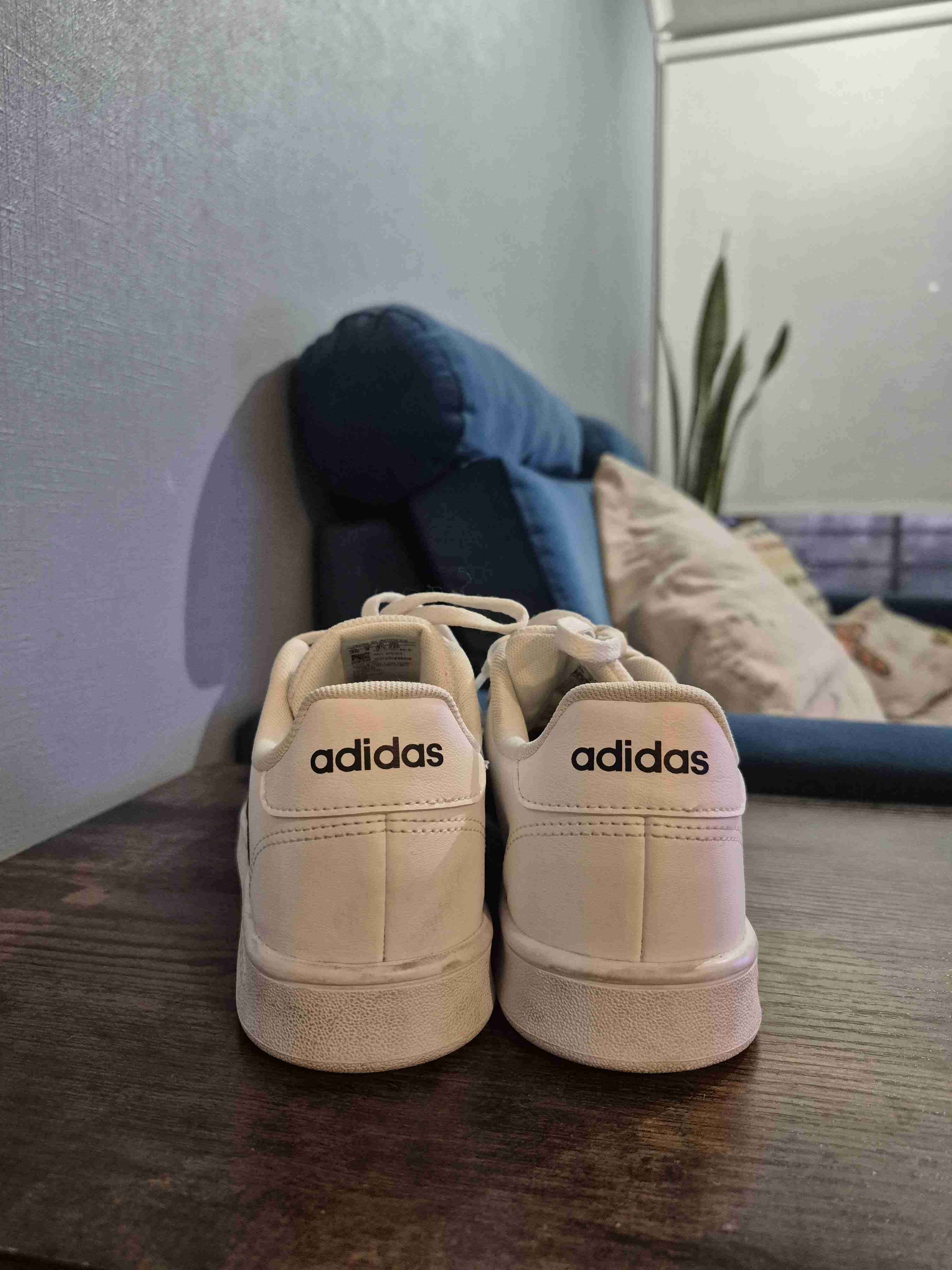 Zapatillas blancas Adidas - miniatura 1