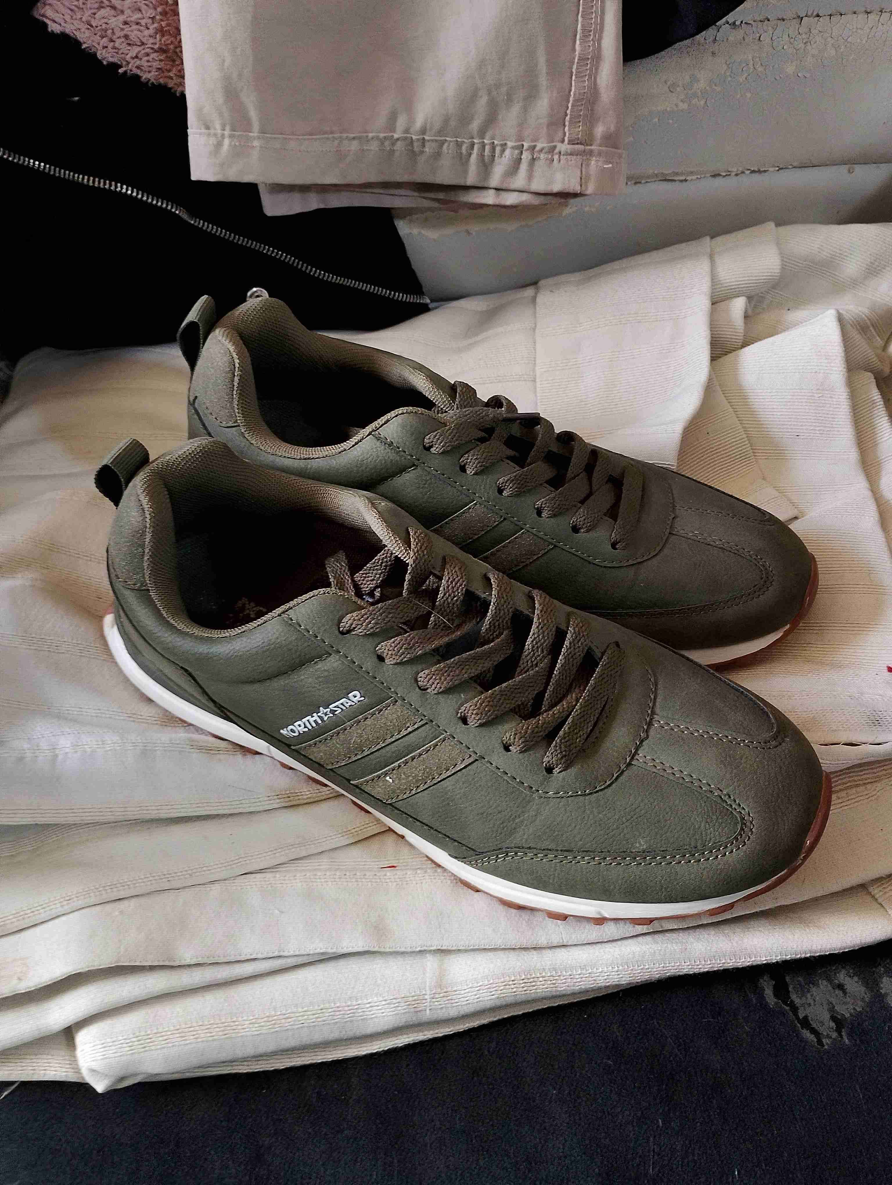 Zapatillas deportivas verde oliva - miniatura 1