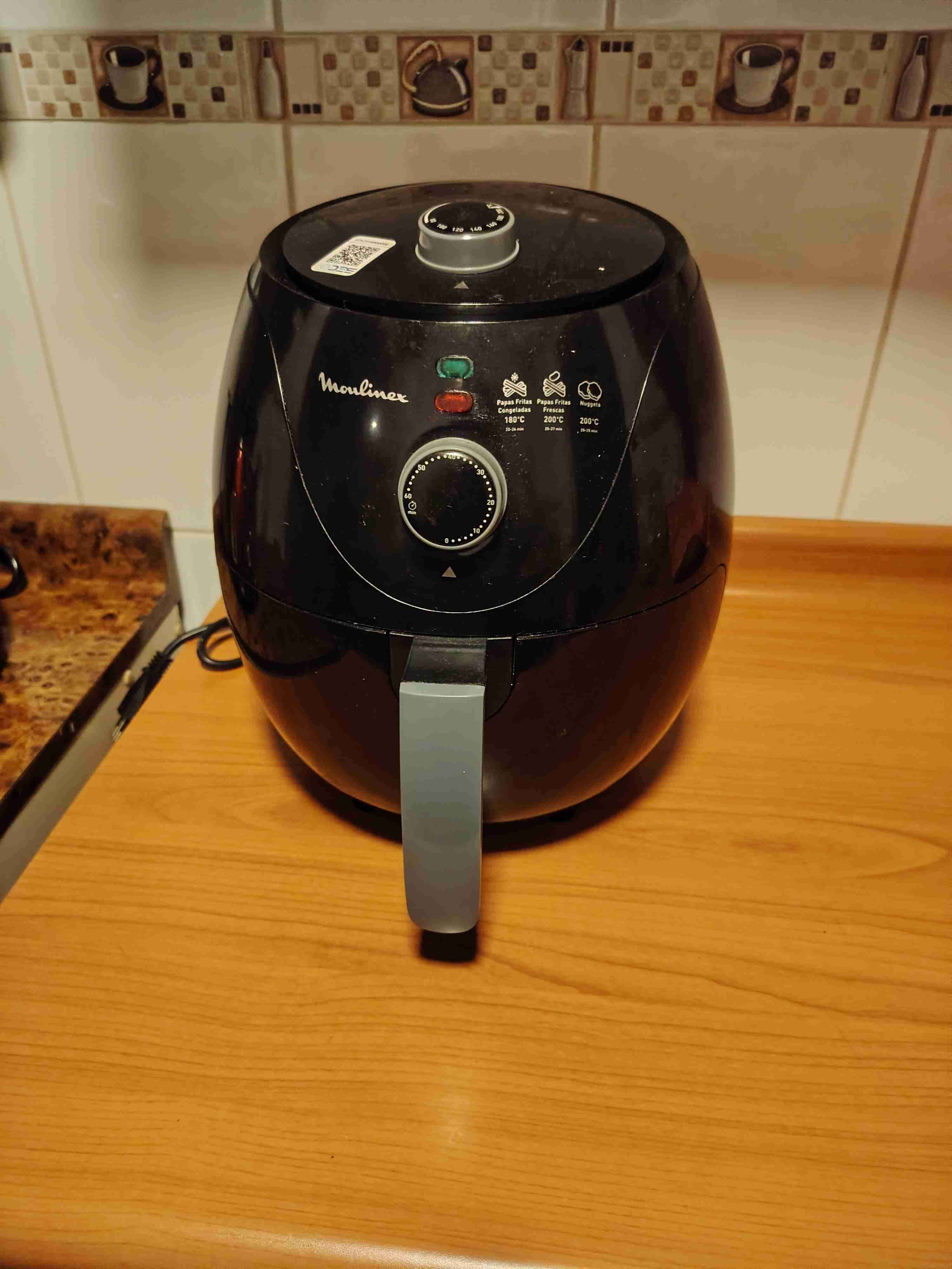 Freidora de aire Moulinex negra - miniatura 3
