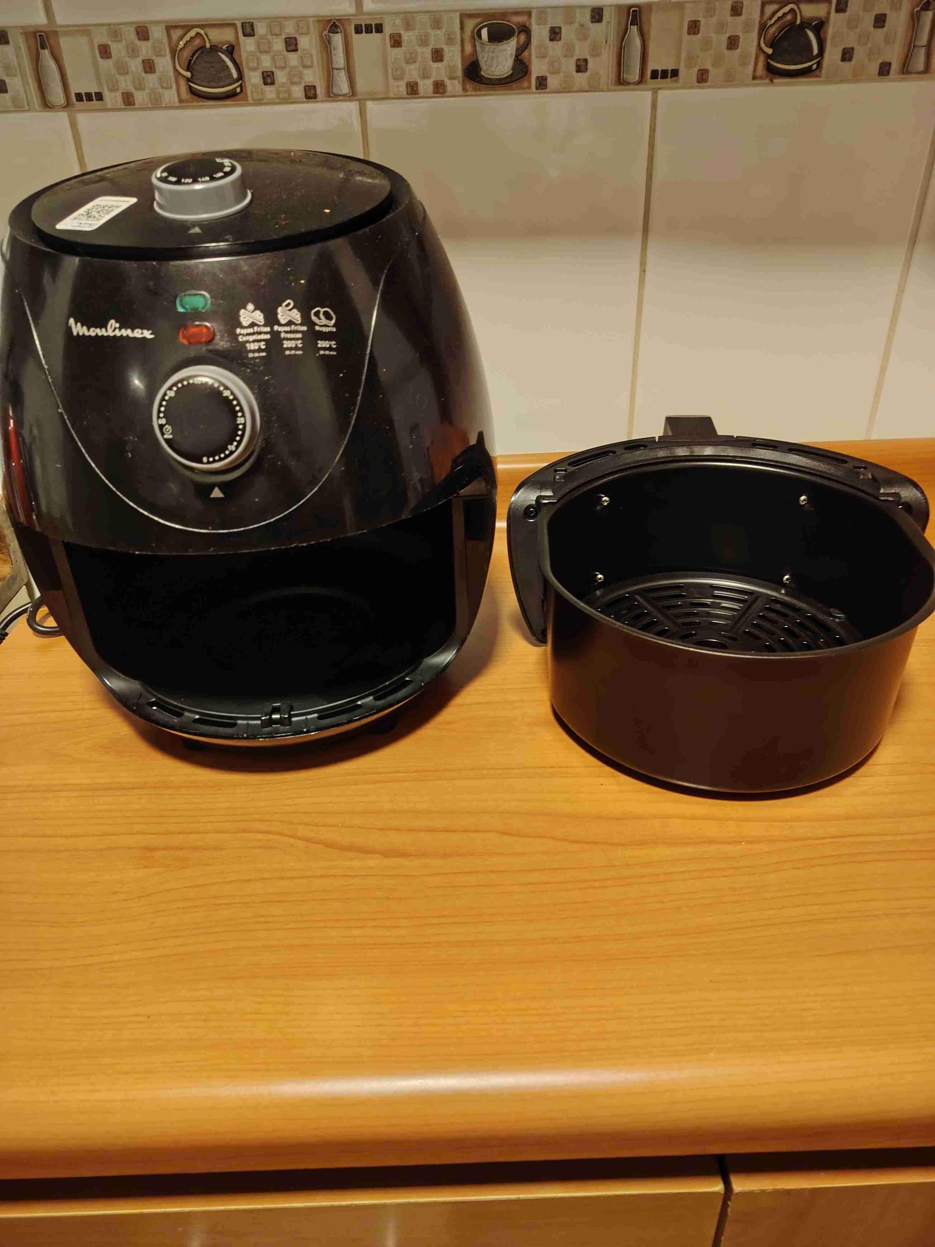 Freidora de aire Moulinex negra - miniatura 4