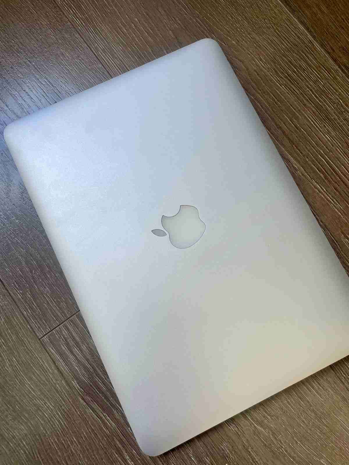 Laptop MacBook Air 13 pulgadas - miniatura 2