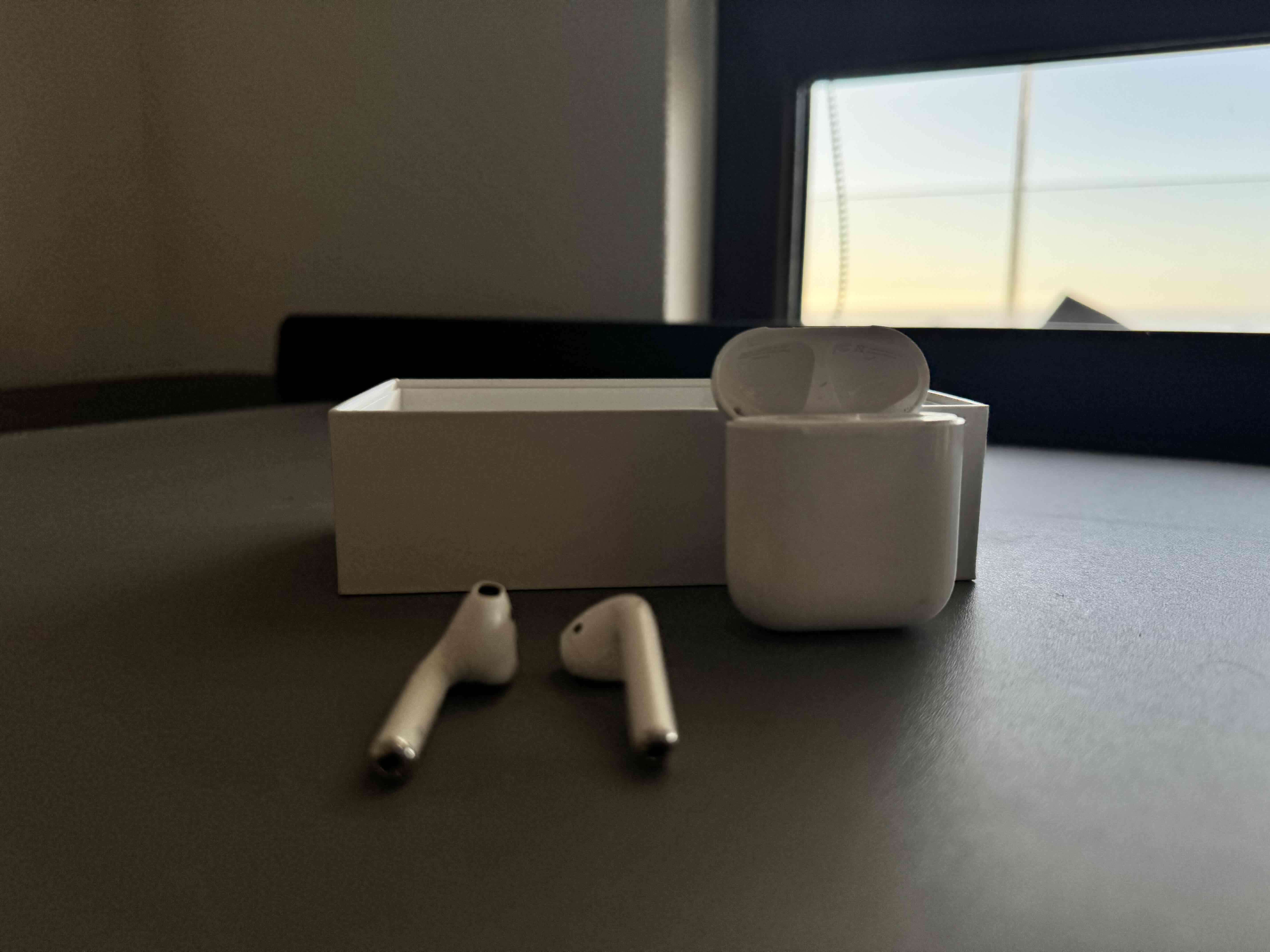 AirPods - miniatura 2
