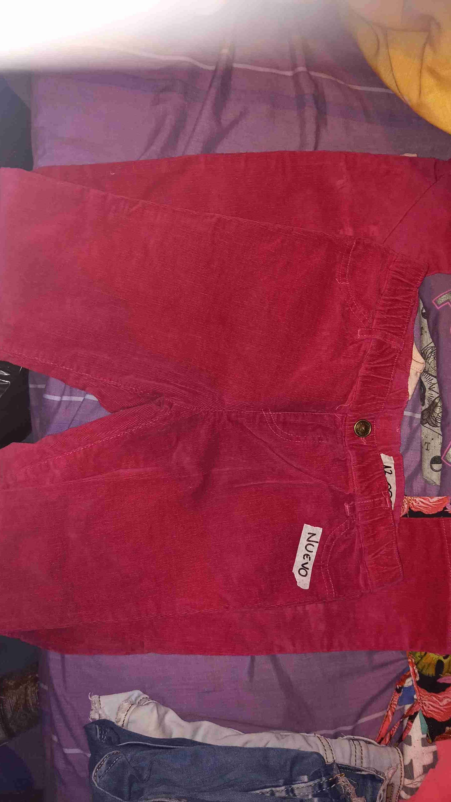 Pantalones rosados oscuros nuevos