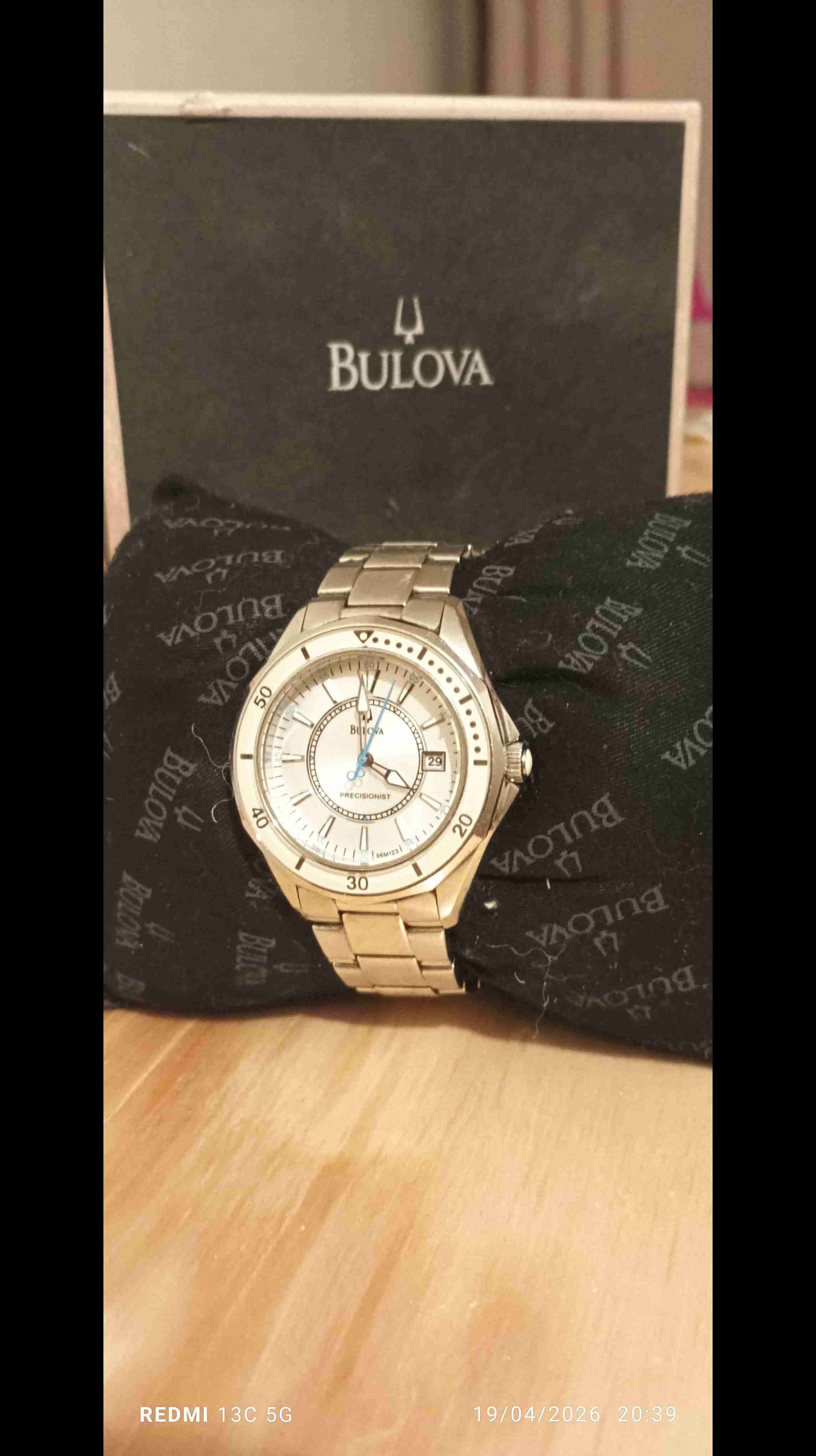 Reloj Bulova de acero inoxidable