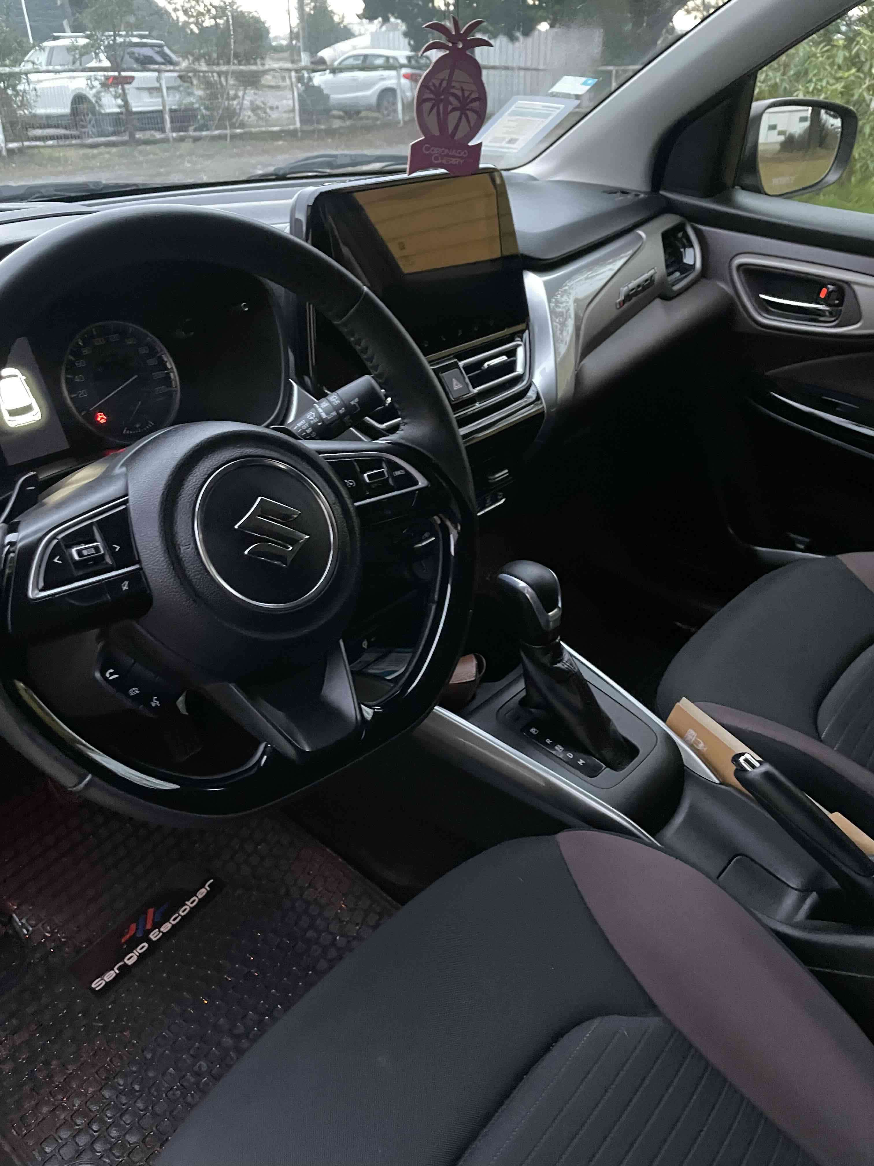 Auto Suzuki fronx glx at 2024 - miniatura 4