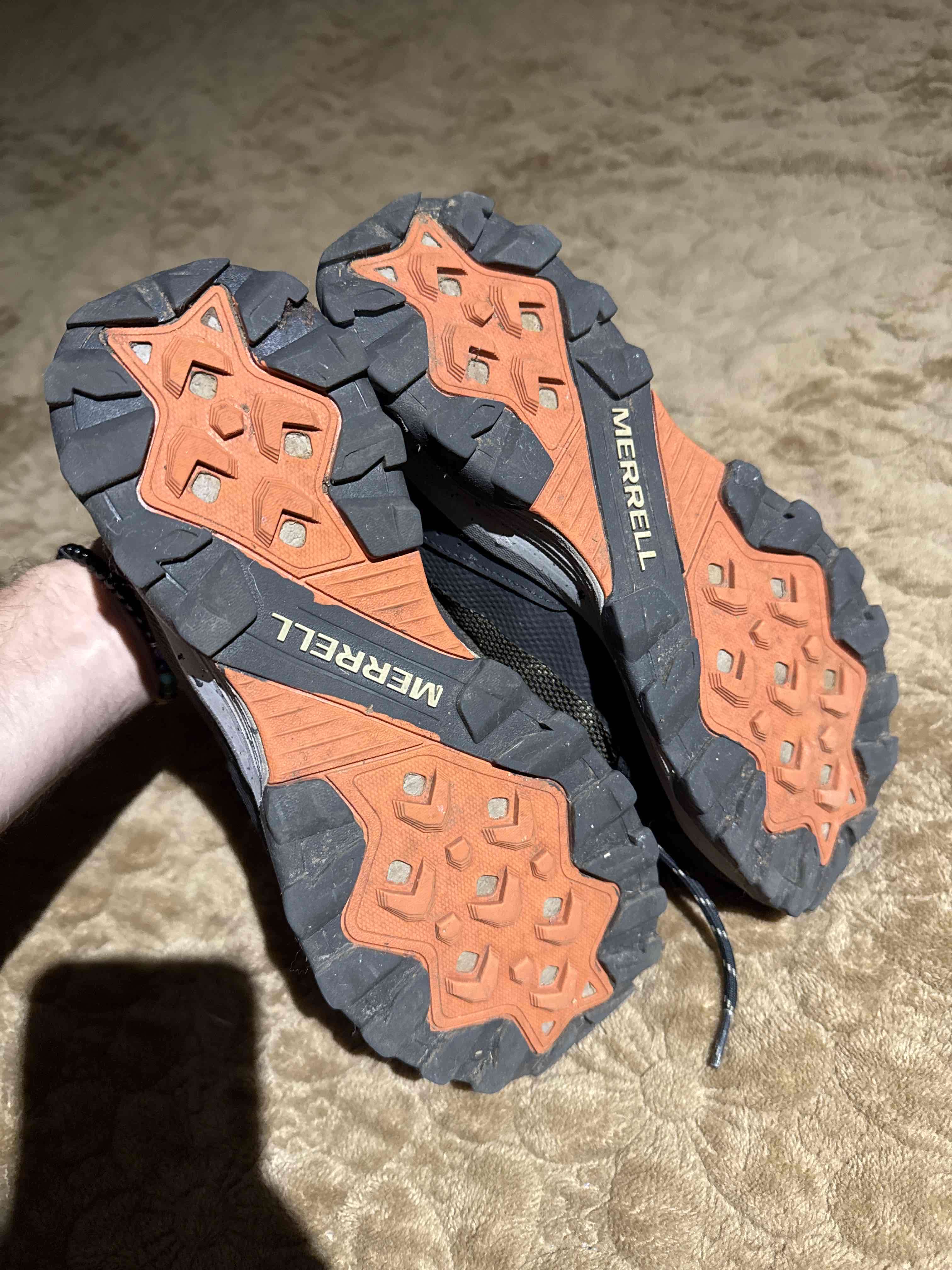 Zapatillas negras deportivas - miniatura 3