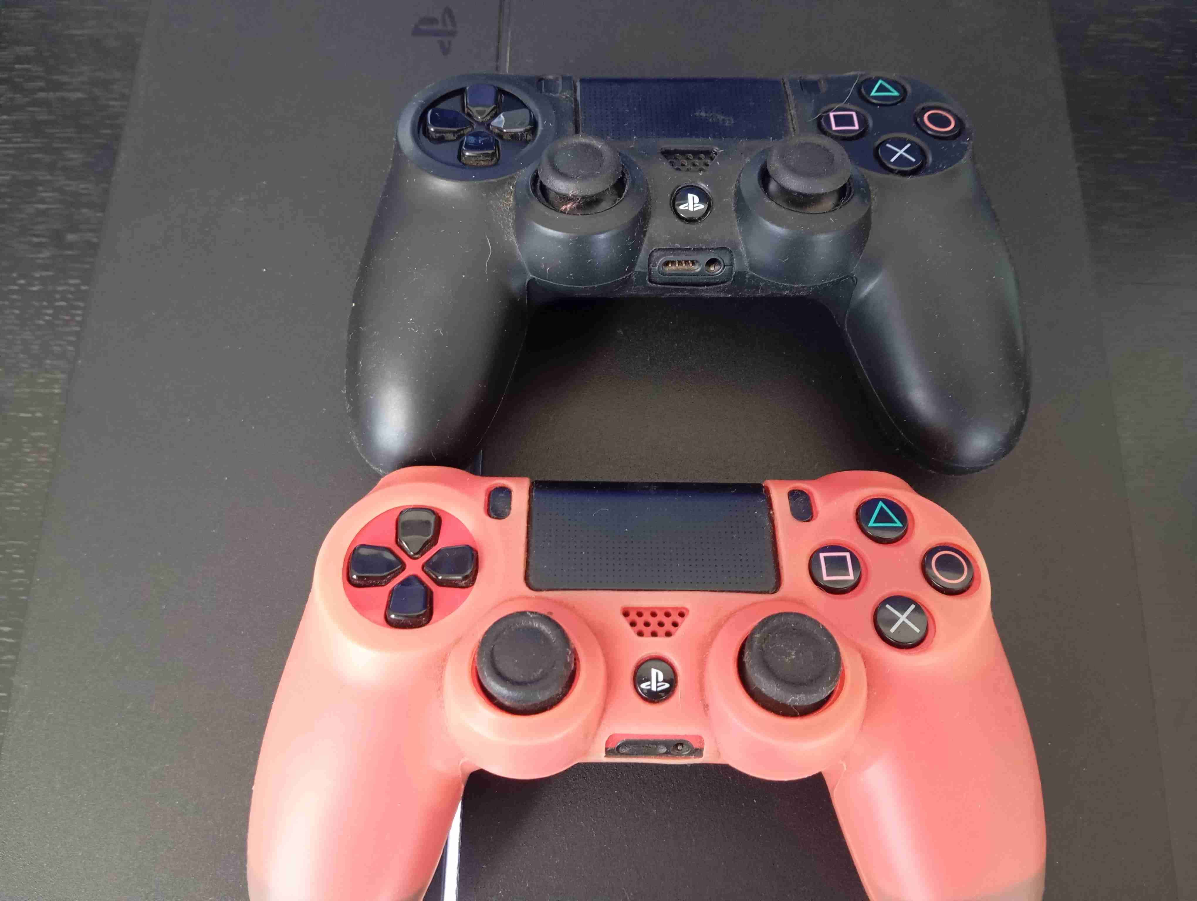 Play Station 4 + Smart TV LG 42' - miniatura 3