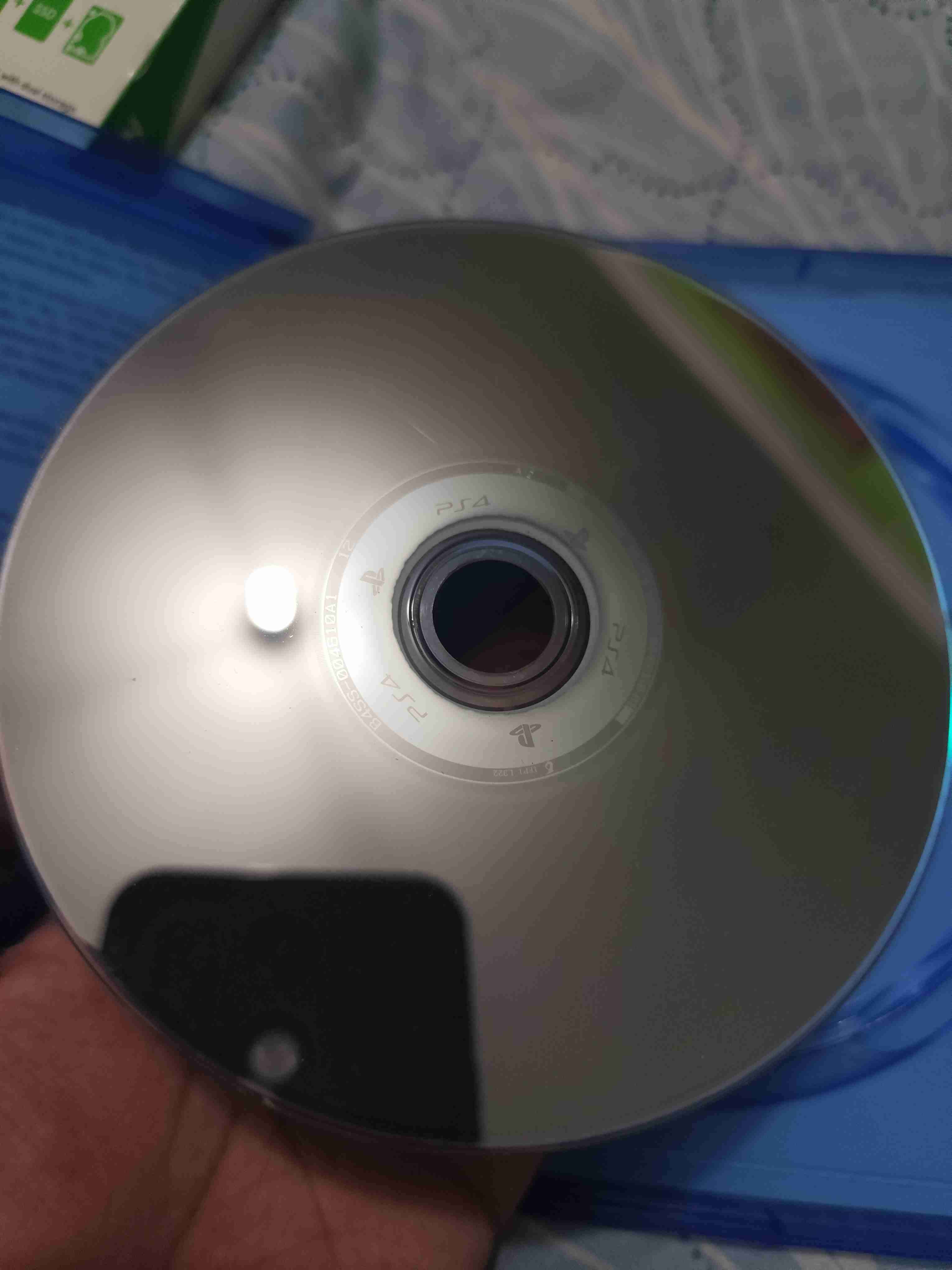 Pack PS4: Minecraft + God of War + Audífonos + HDD - miniatura 4