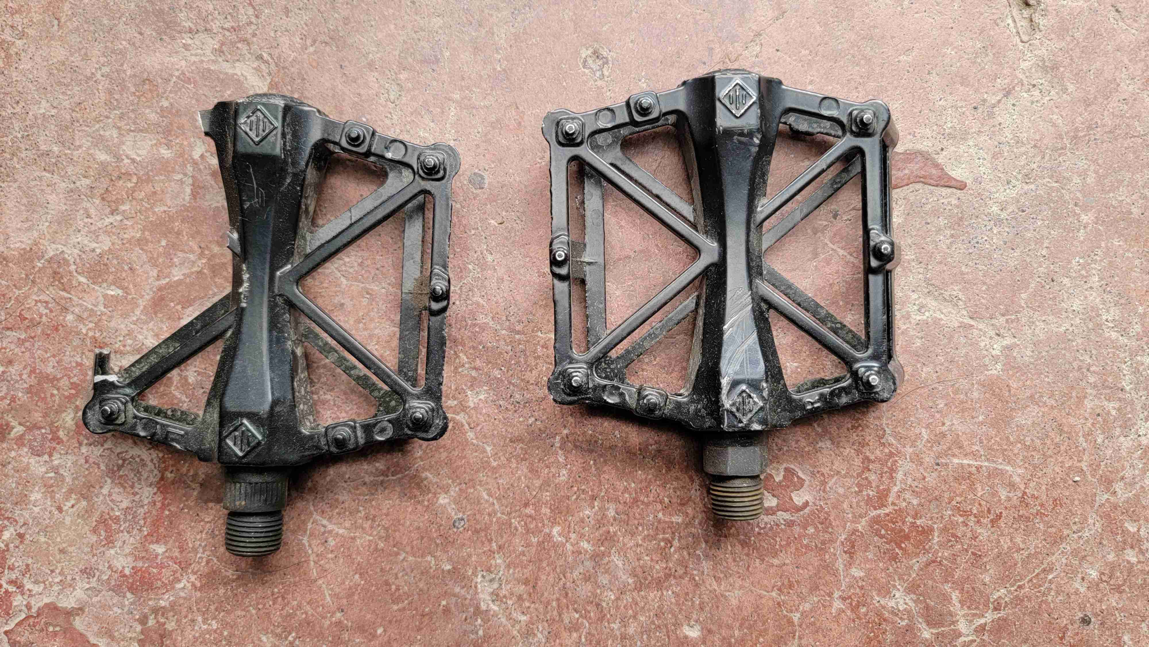 Bicicleta Bianchi de montaña gris y bicicleta lahs - miniatura 4