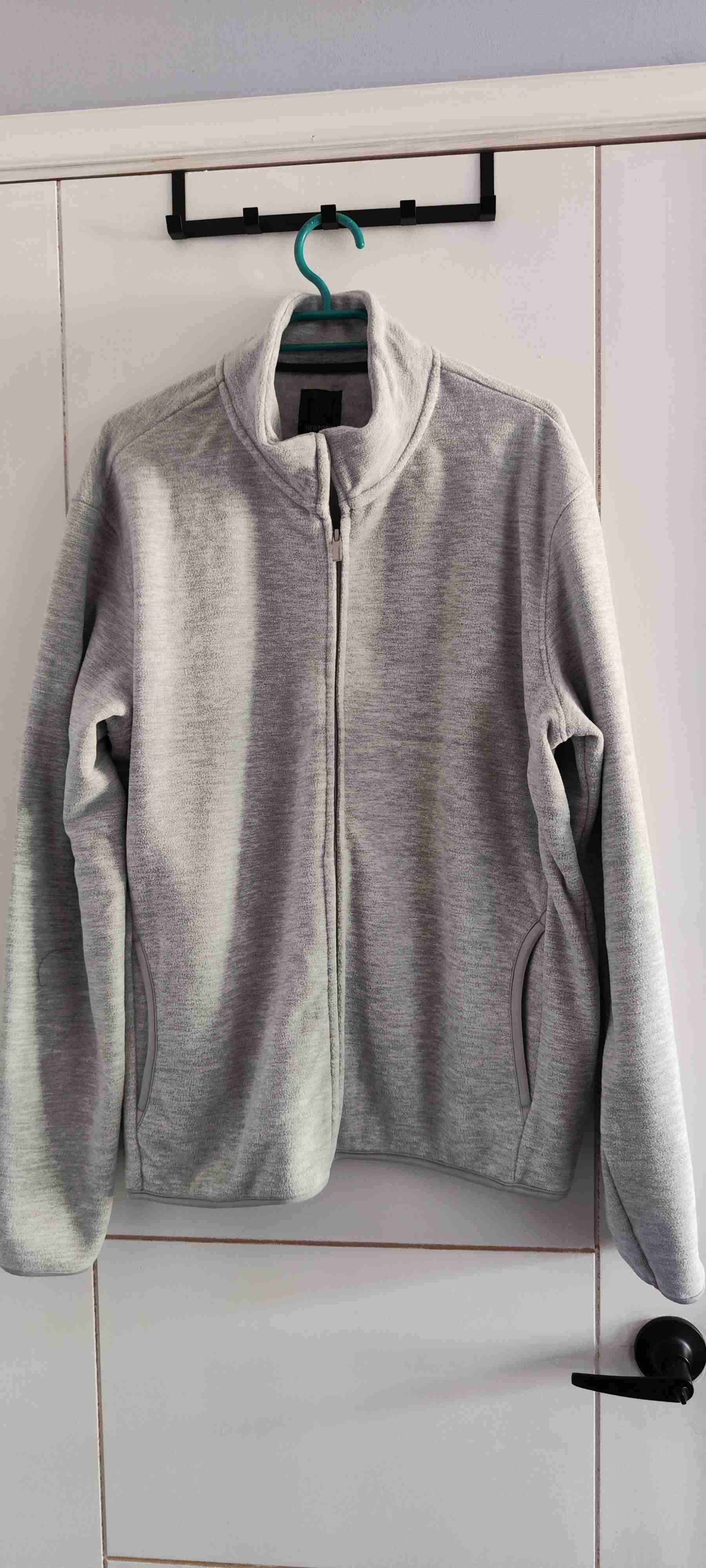Chaqueta polar gris con cierre - miniatura 1