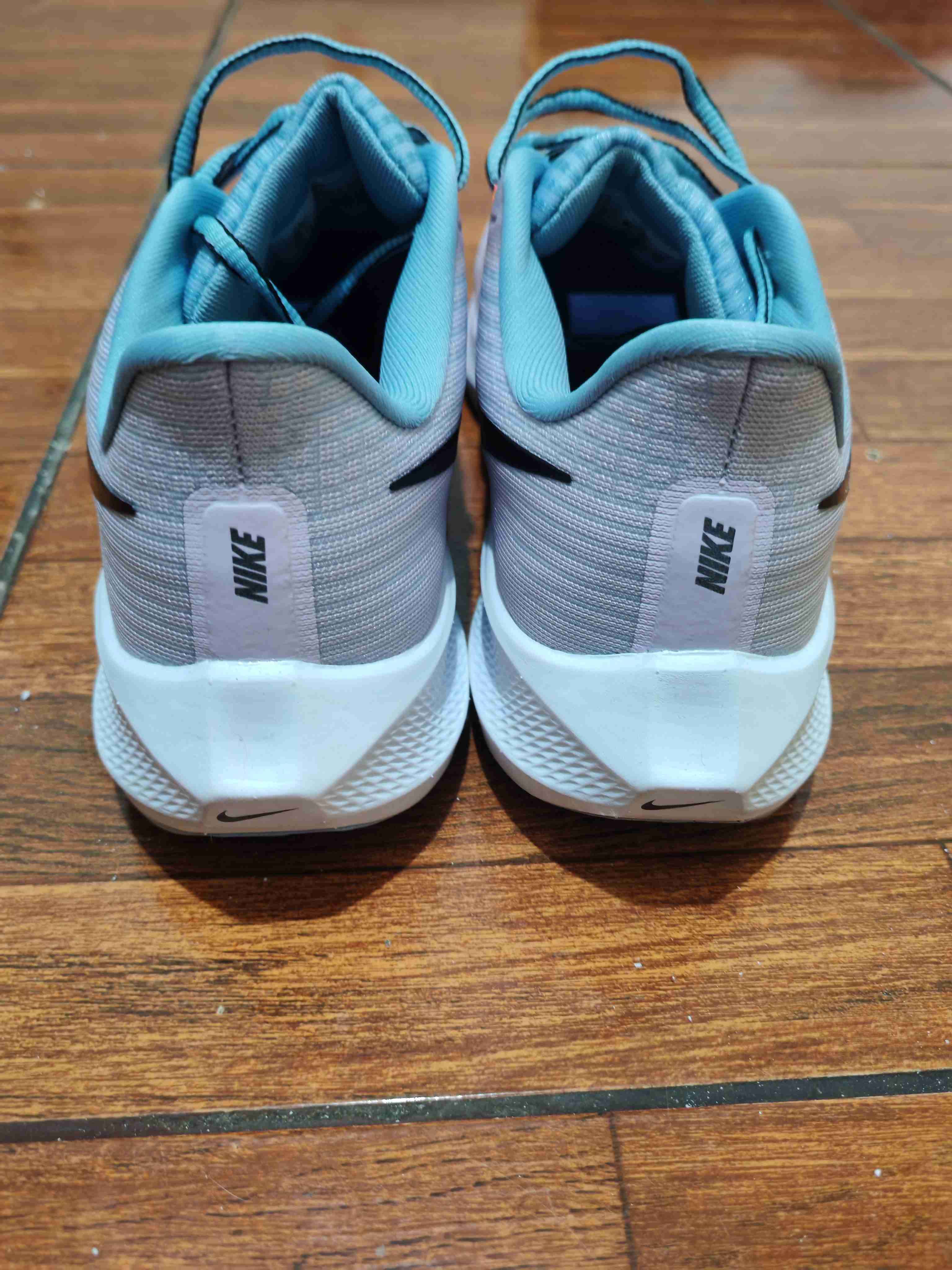 Zapatillas deportivas Nike originales - miniatura 3