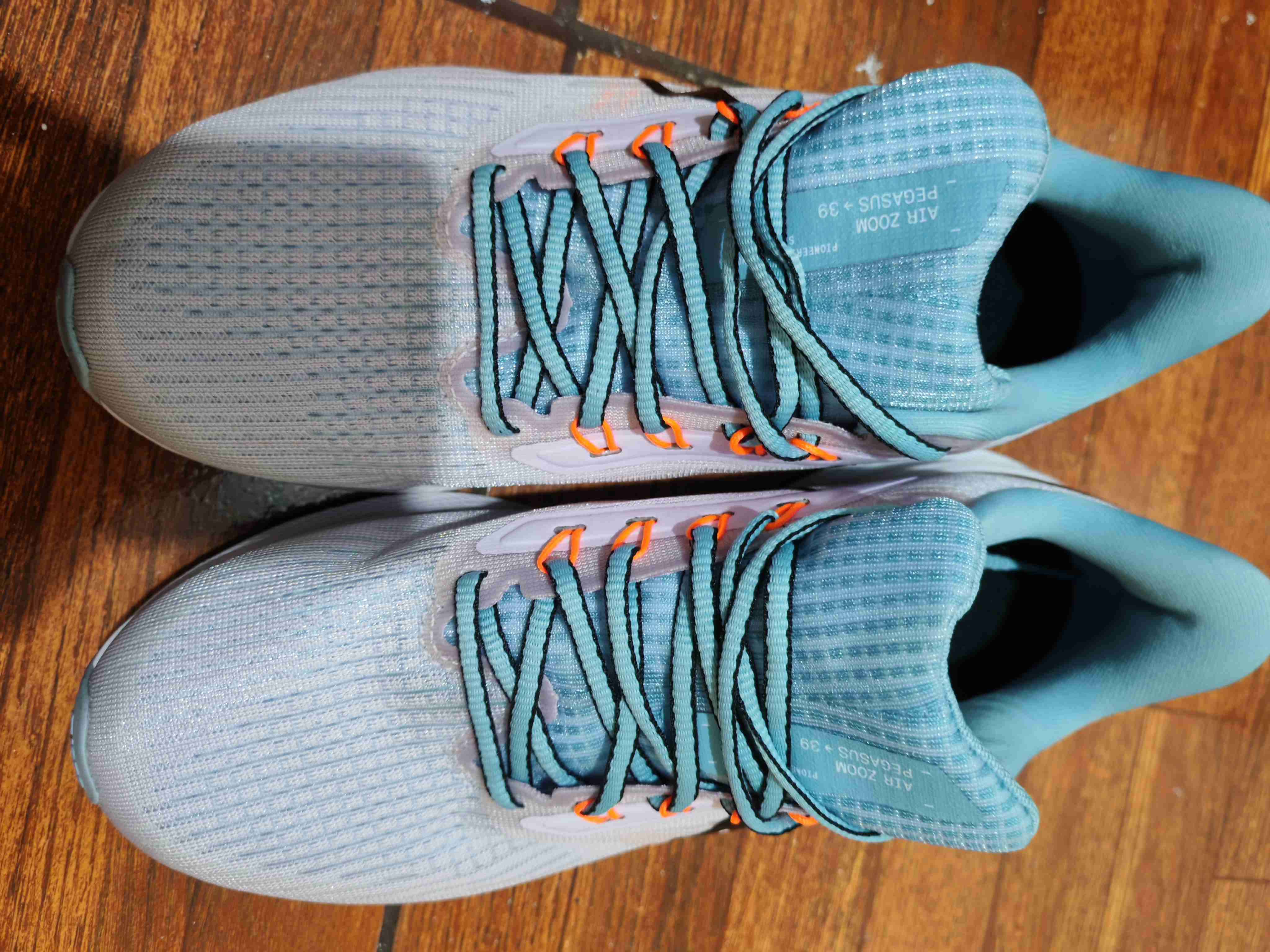 Zapatillas deportivas Nike originales - miniatura 4