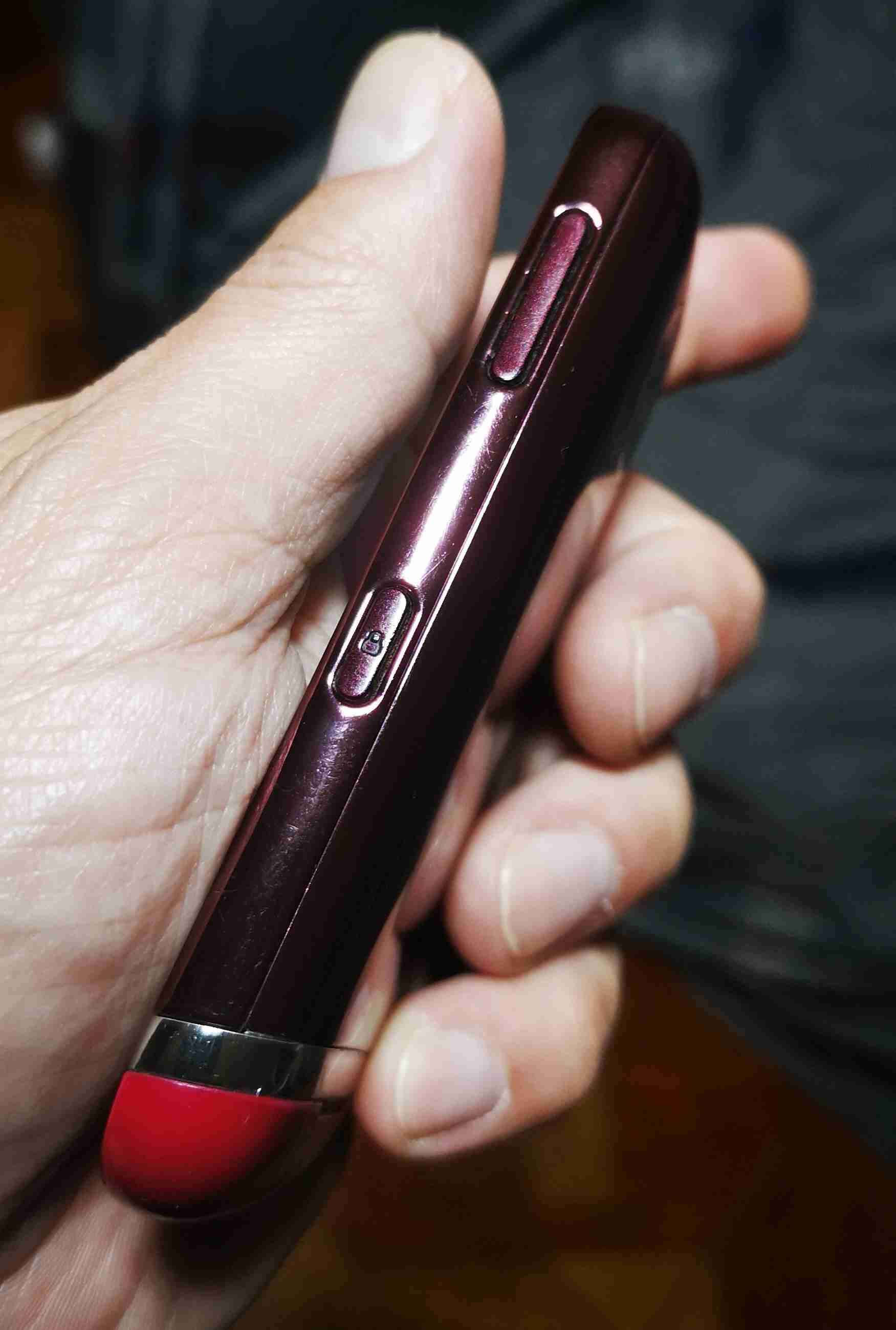 Teléfono Nokia 311 clásico con cargador - miniatura 3