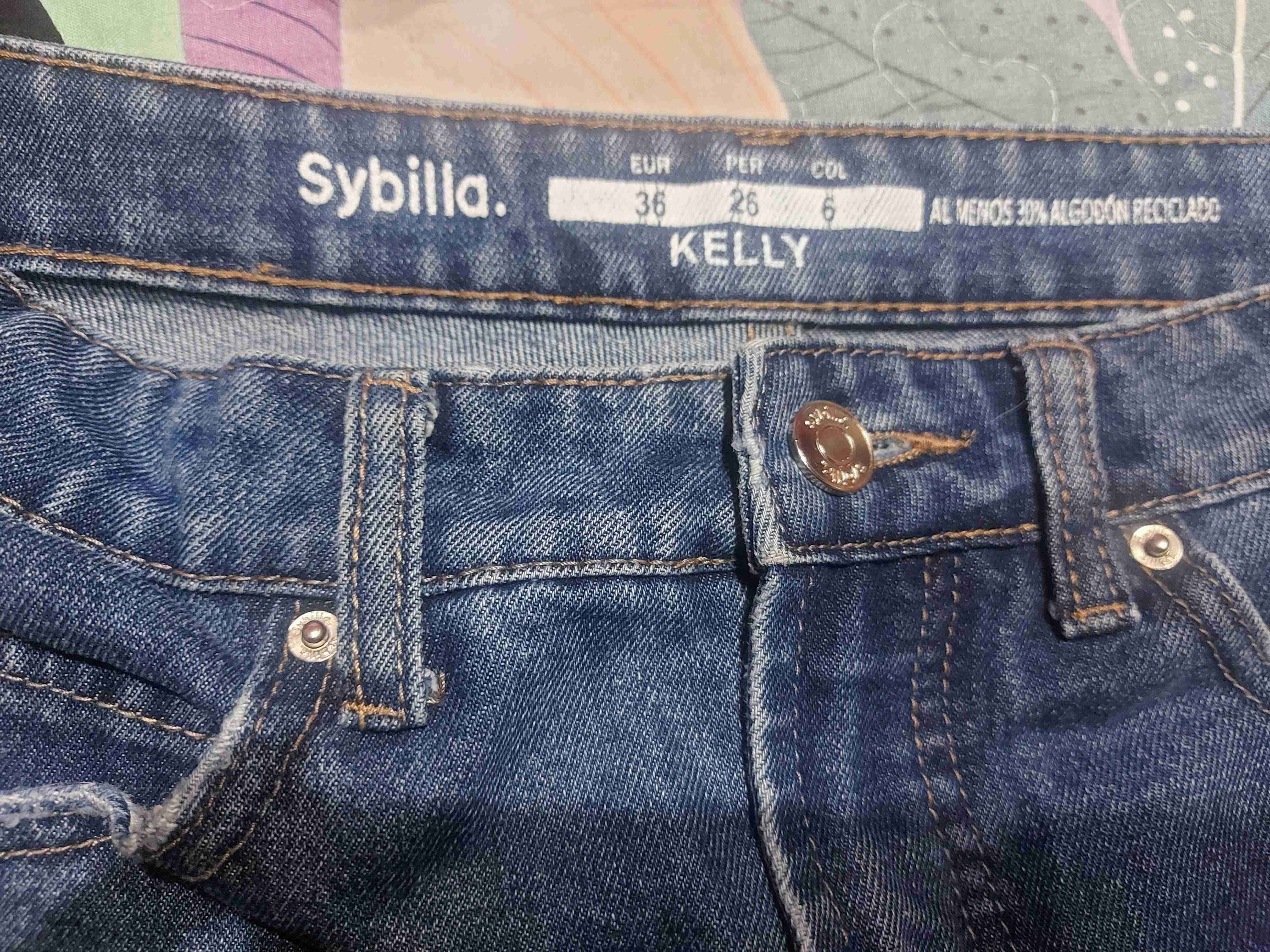 Jeans Sybilla azules con rasgaduras - miniatura 4