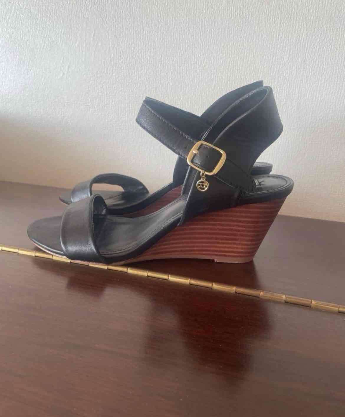 Sandalias de tacón negro - miniatura 1