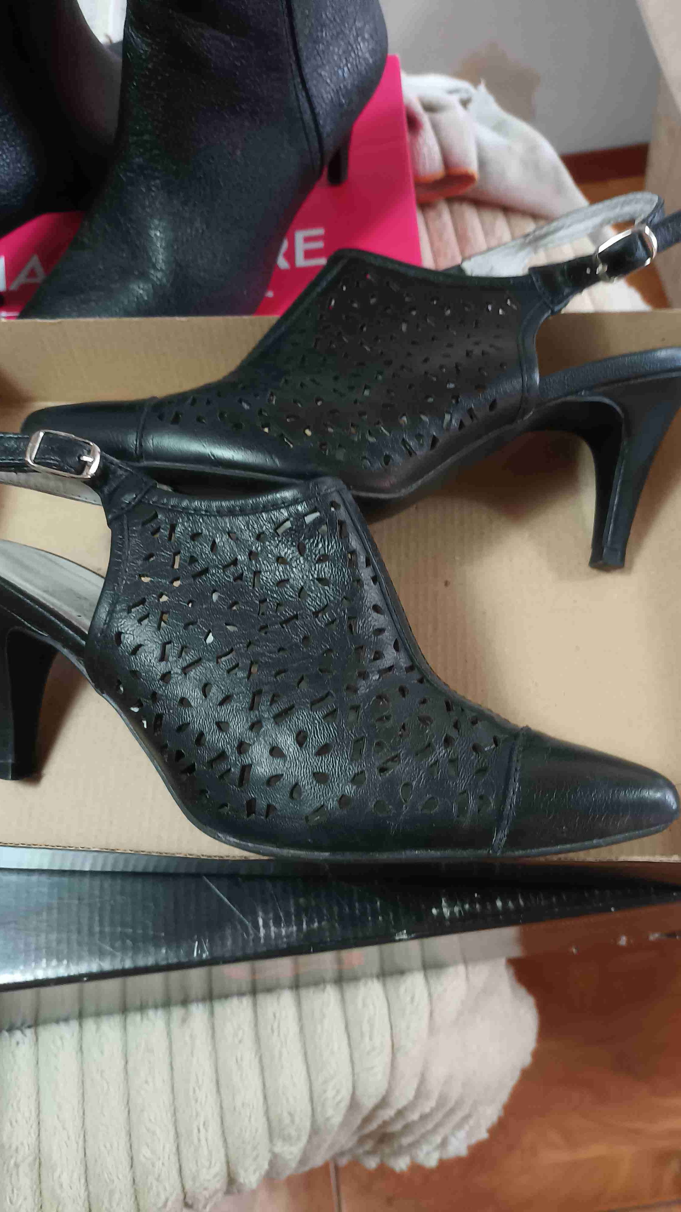 CUERO BRUNO ROSSI- Zapatos  negros calados - miniatura 1