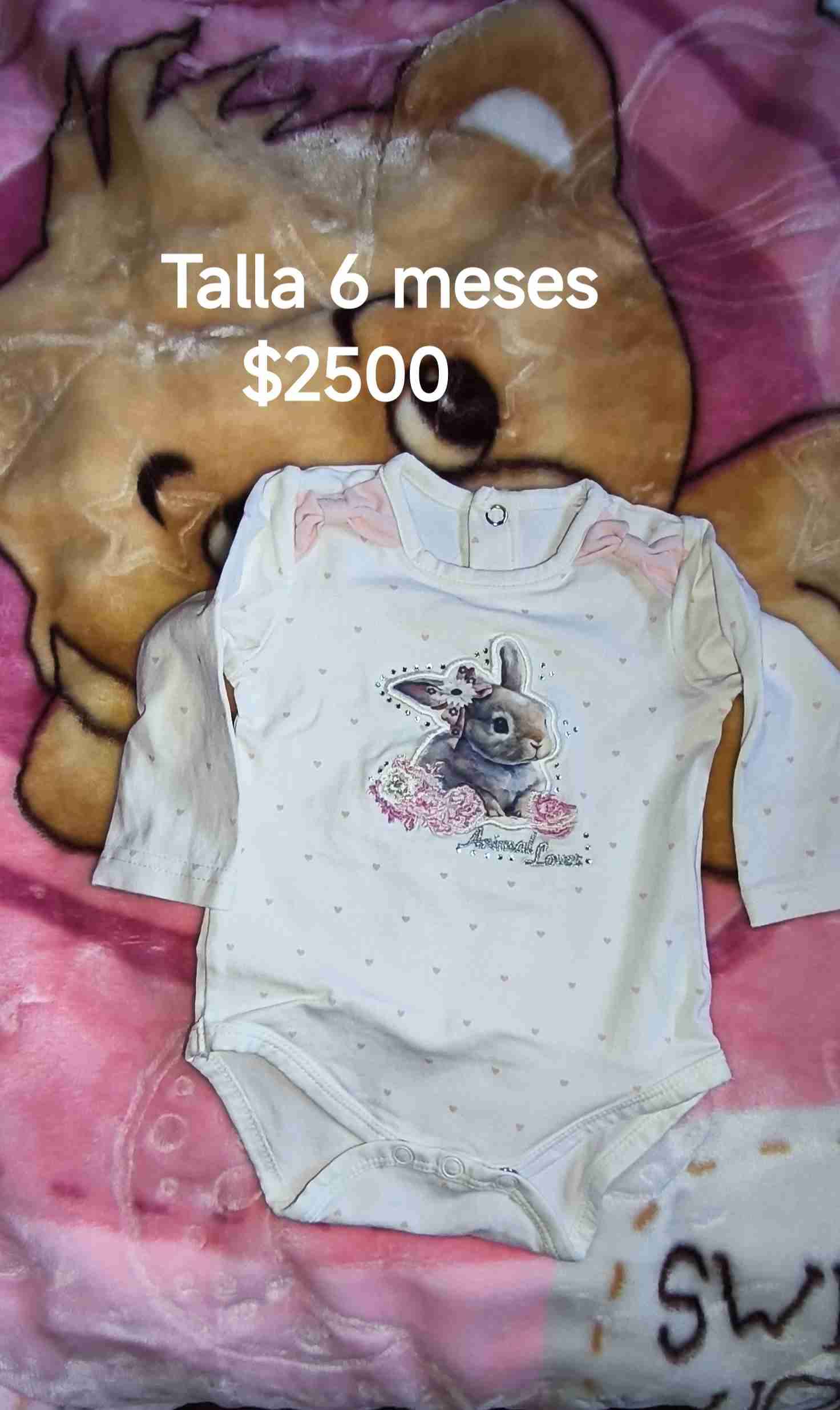 Enterito rosado con diseño de conejo - miniatura 6