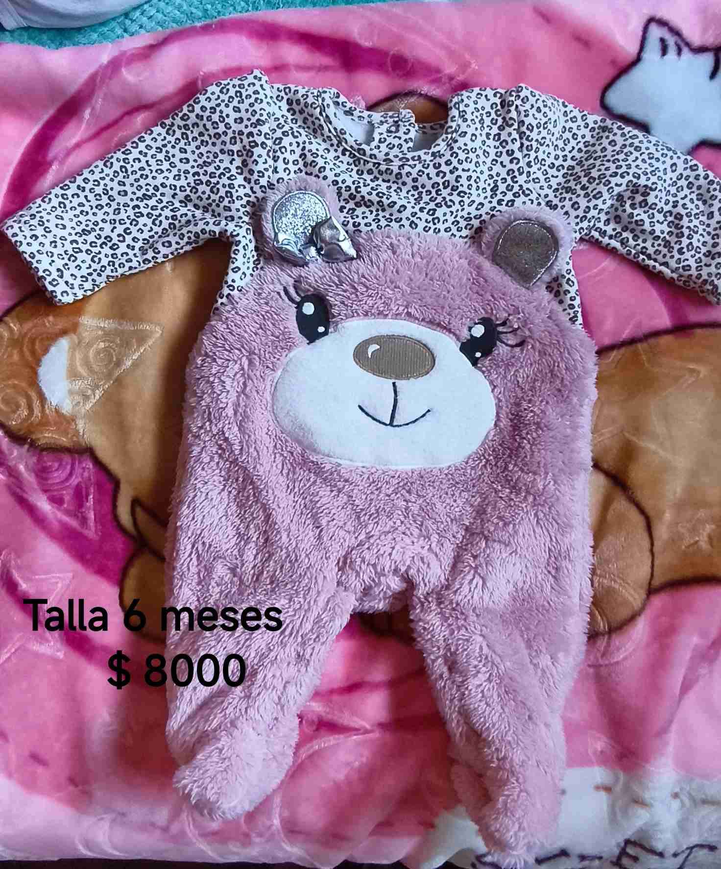 Conjunto de bebé rosa con diseño - miniatura 5