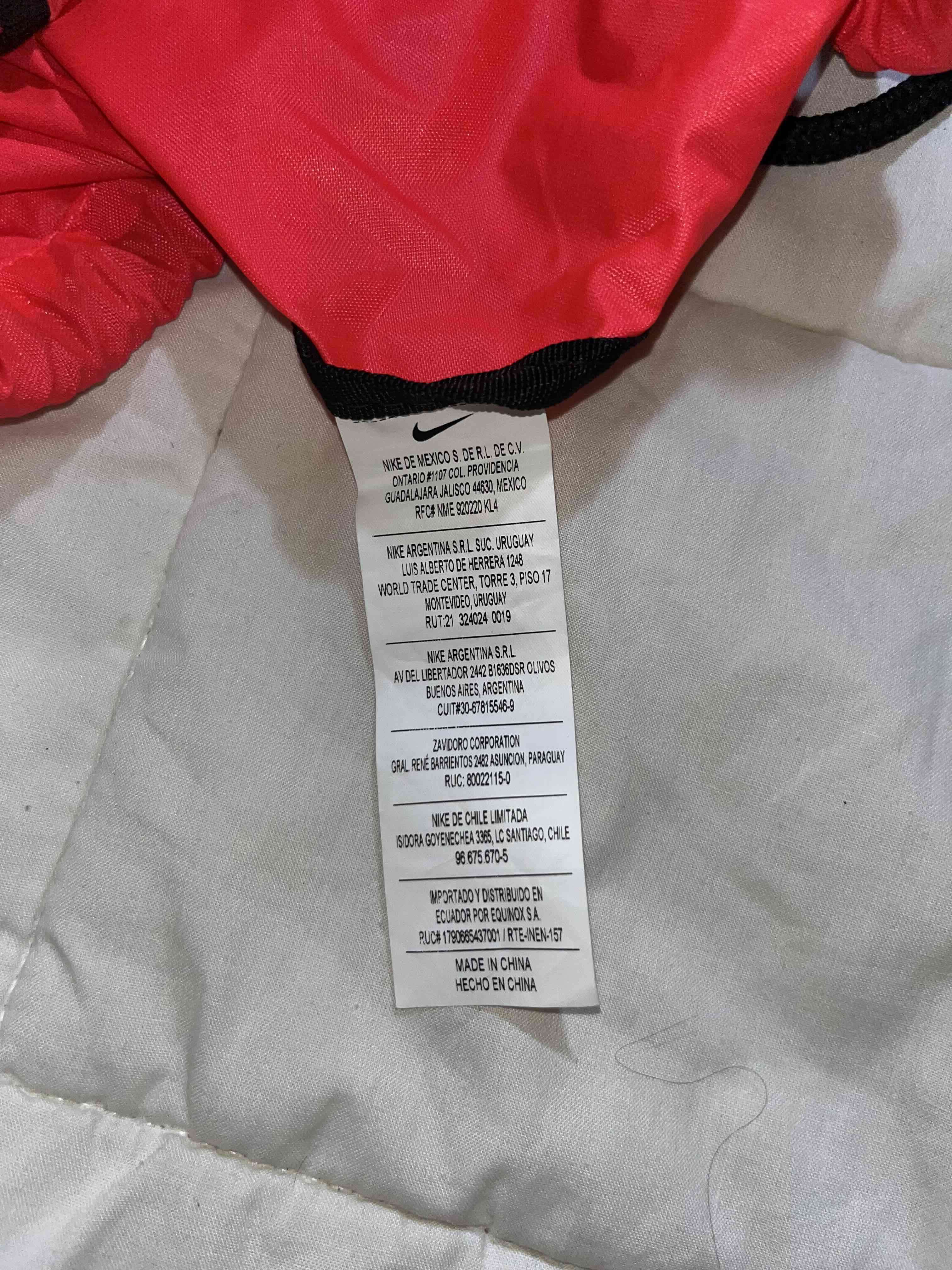 Mochila deportiva roja Nike - miniatura 3