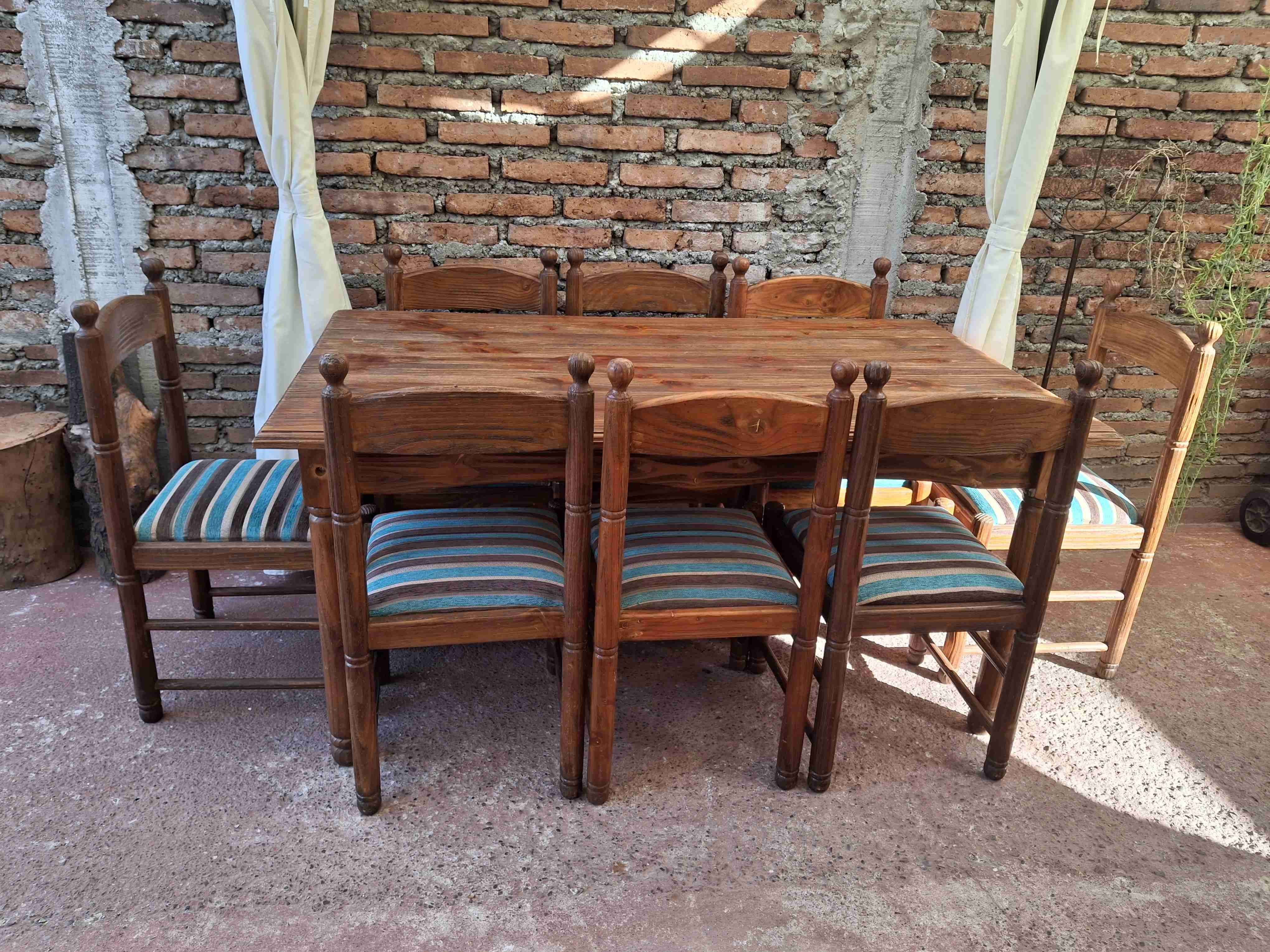 Juego de comedor rústico de madera - miniatura 4