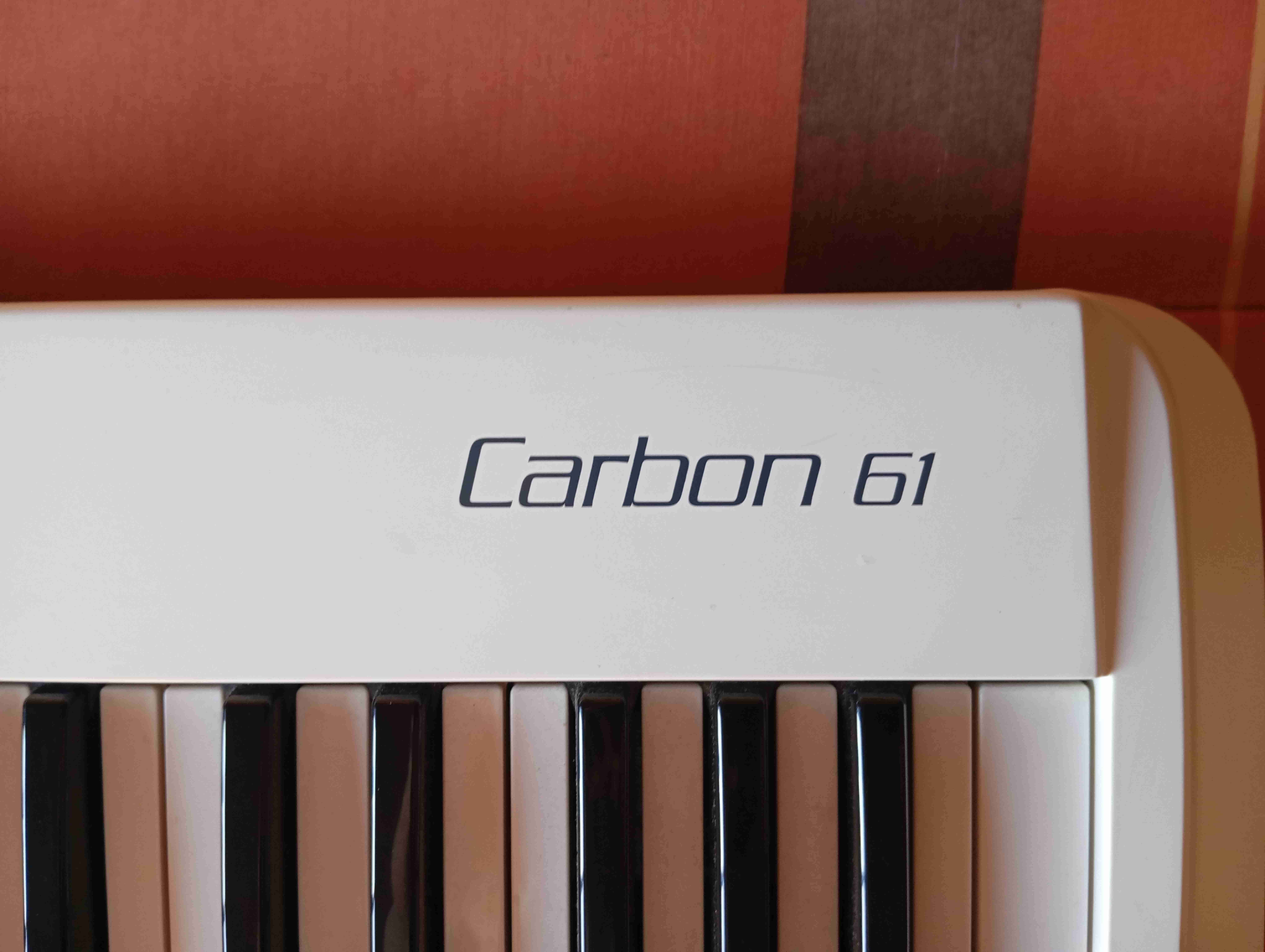 MIDI Samson Carbon 61 - miniatura 2