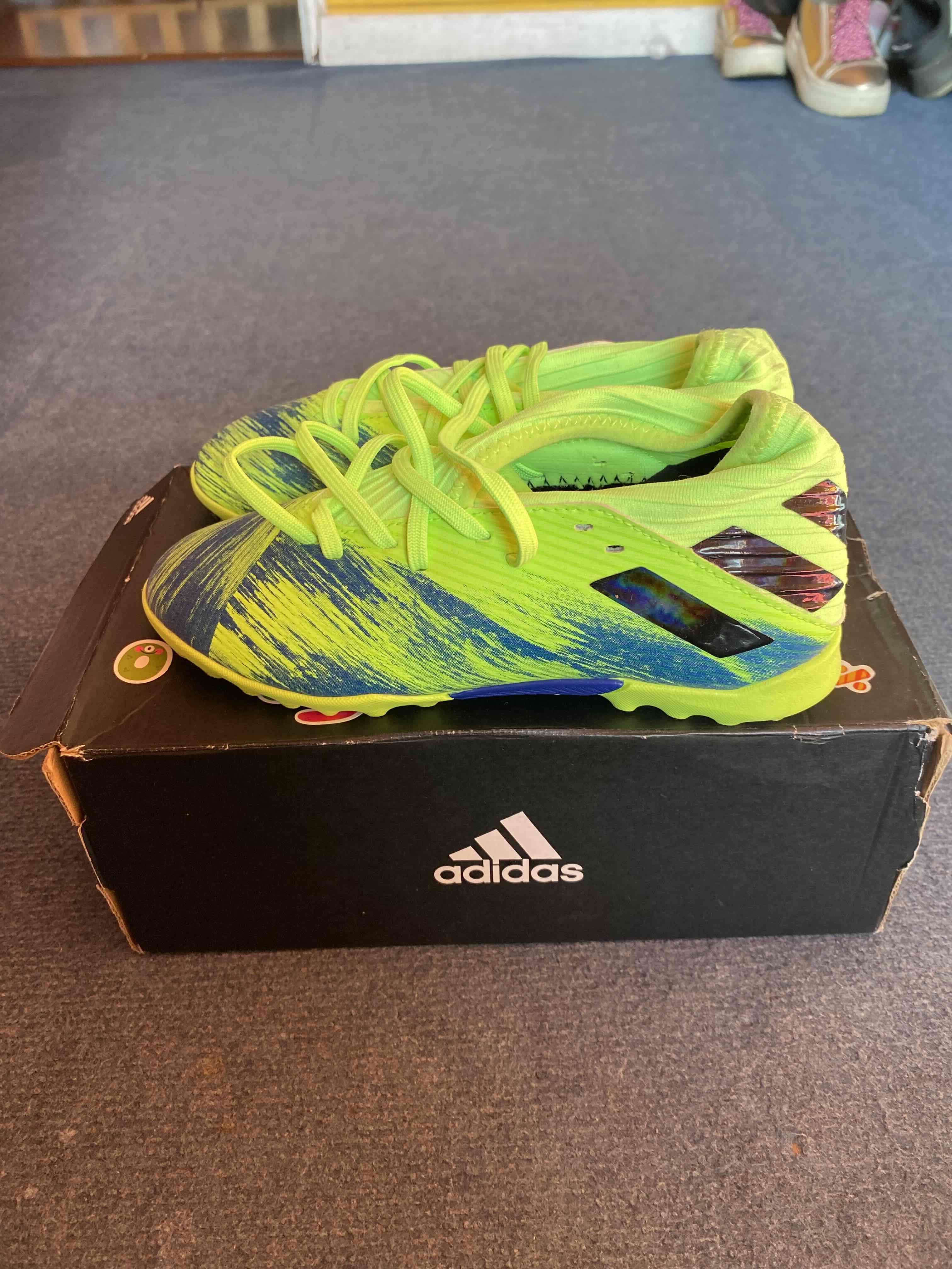 Zapatillas de futbolito niño nemeziz - miniatura 2