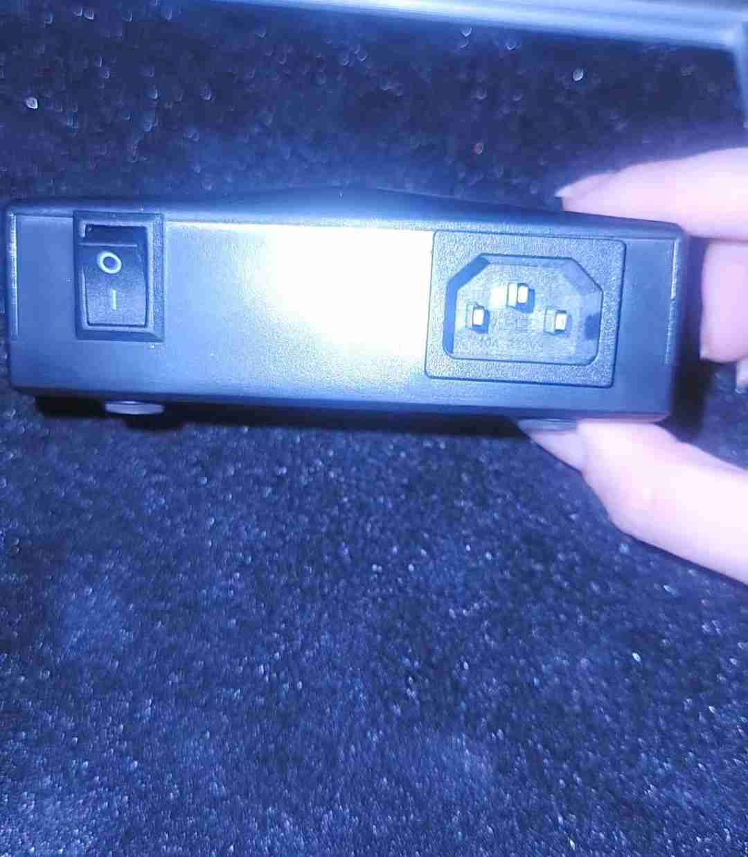 Fuente de poder para tatuajes 90v-250v - miniatura 3