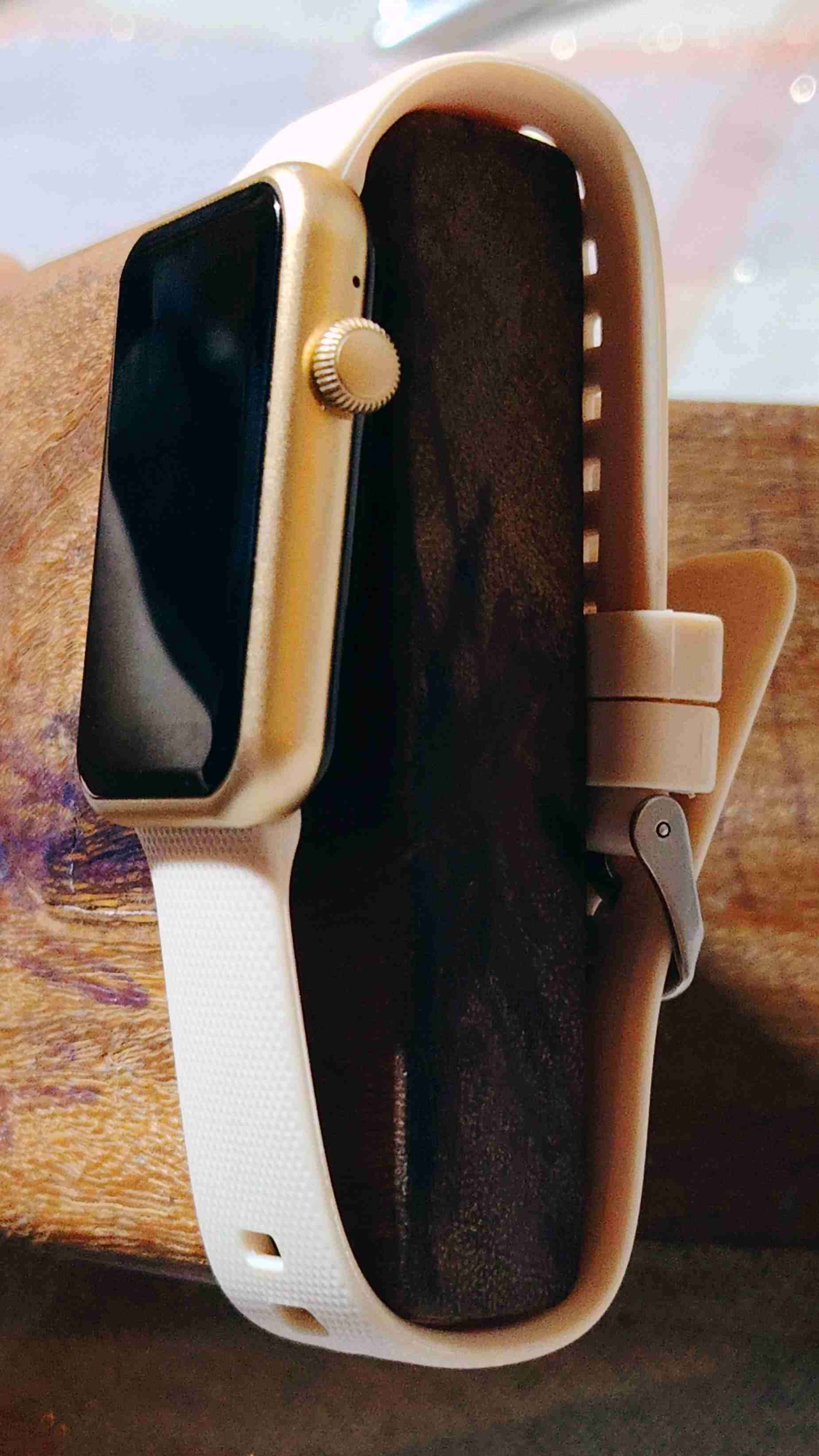 Smartwatch con pulsera rosada - miniatura 2