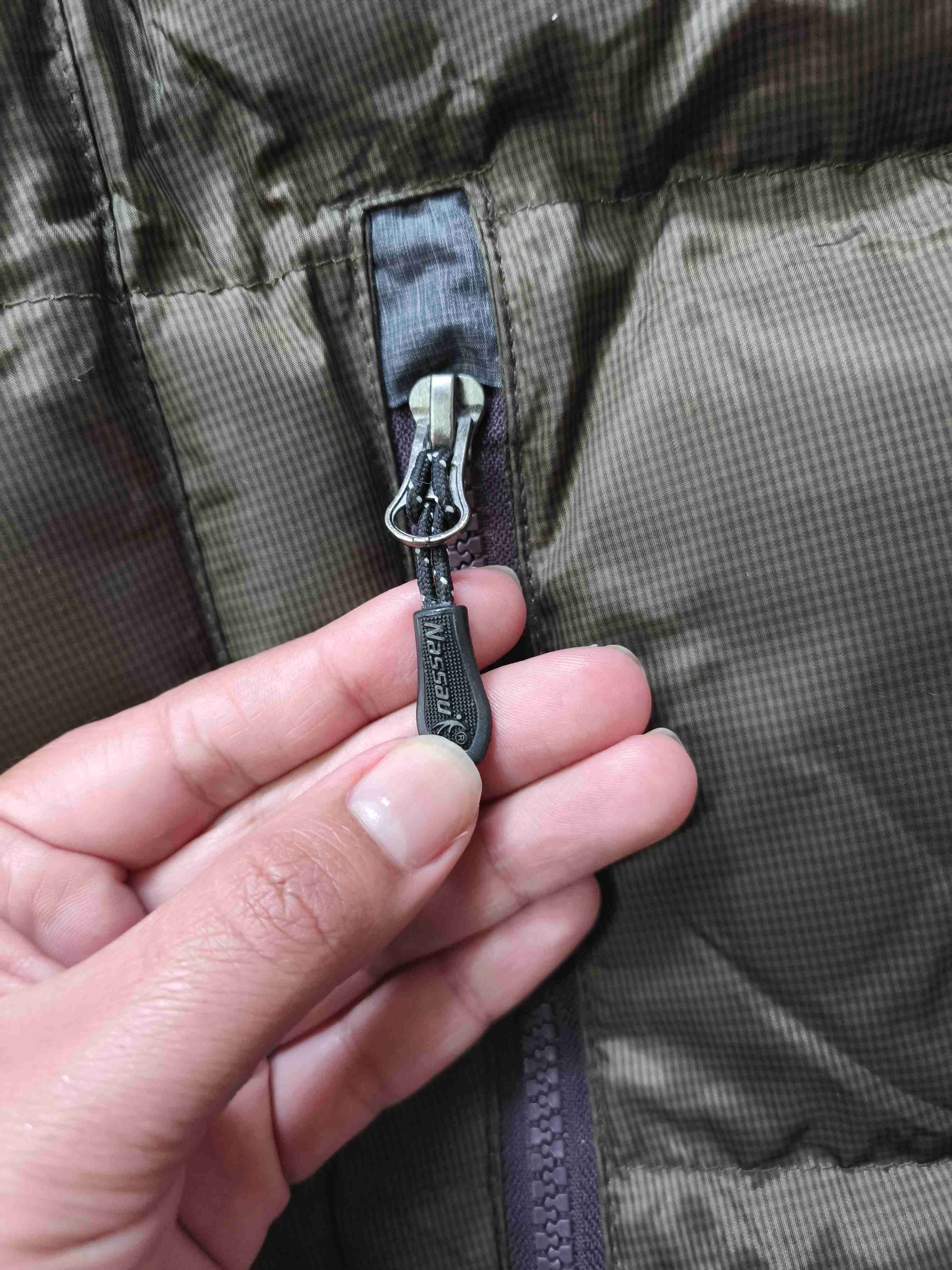 Chaqueta impermeable verde - miniatura 4