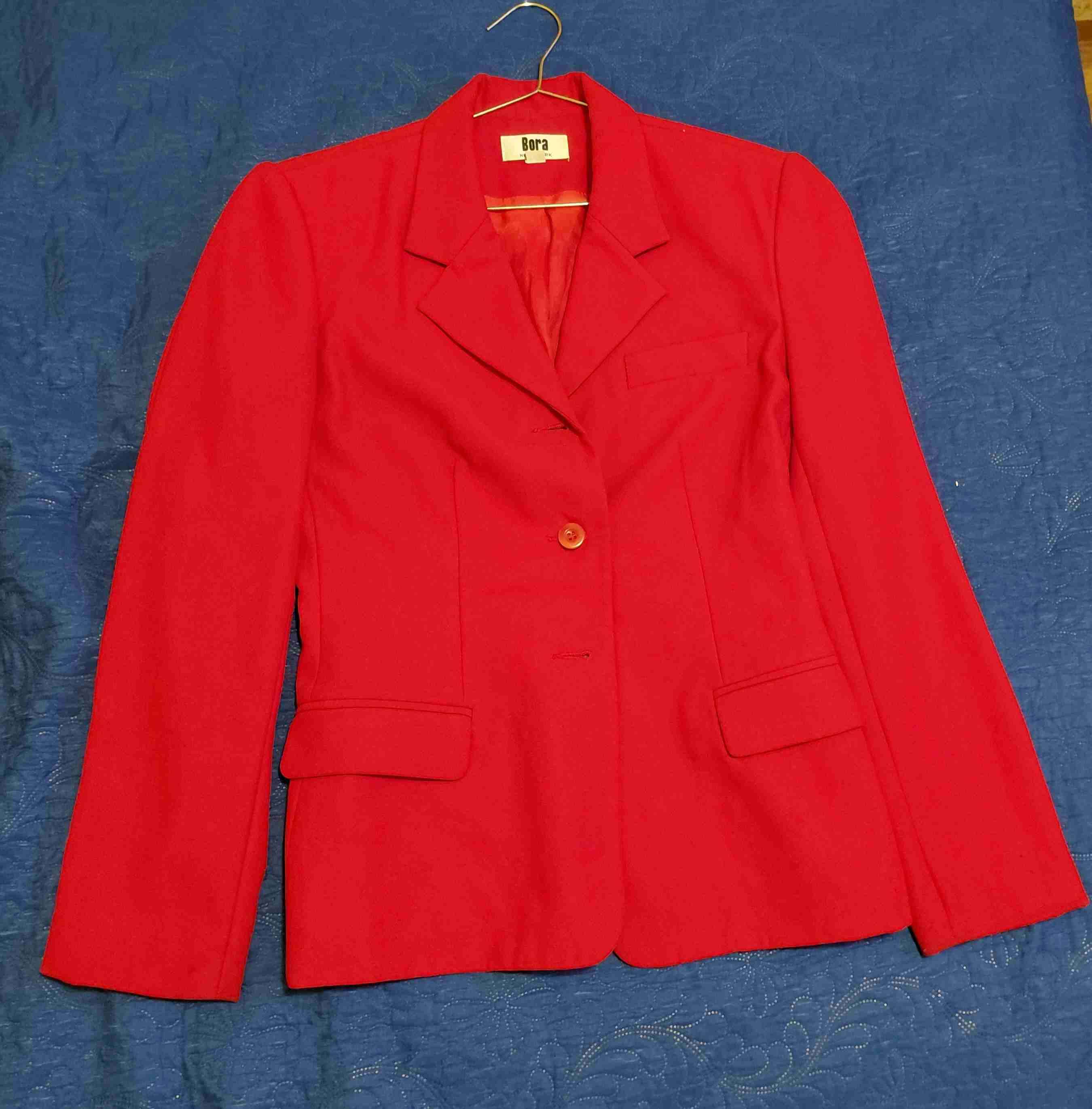 Blazer rojo clásico