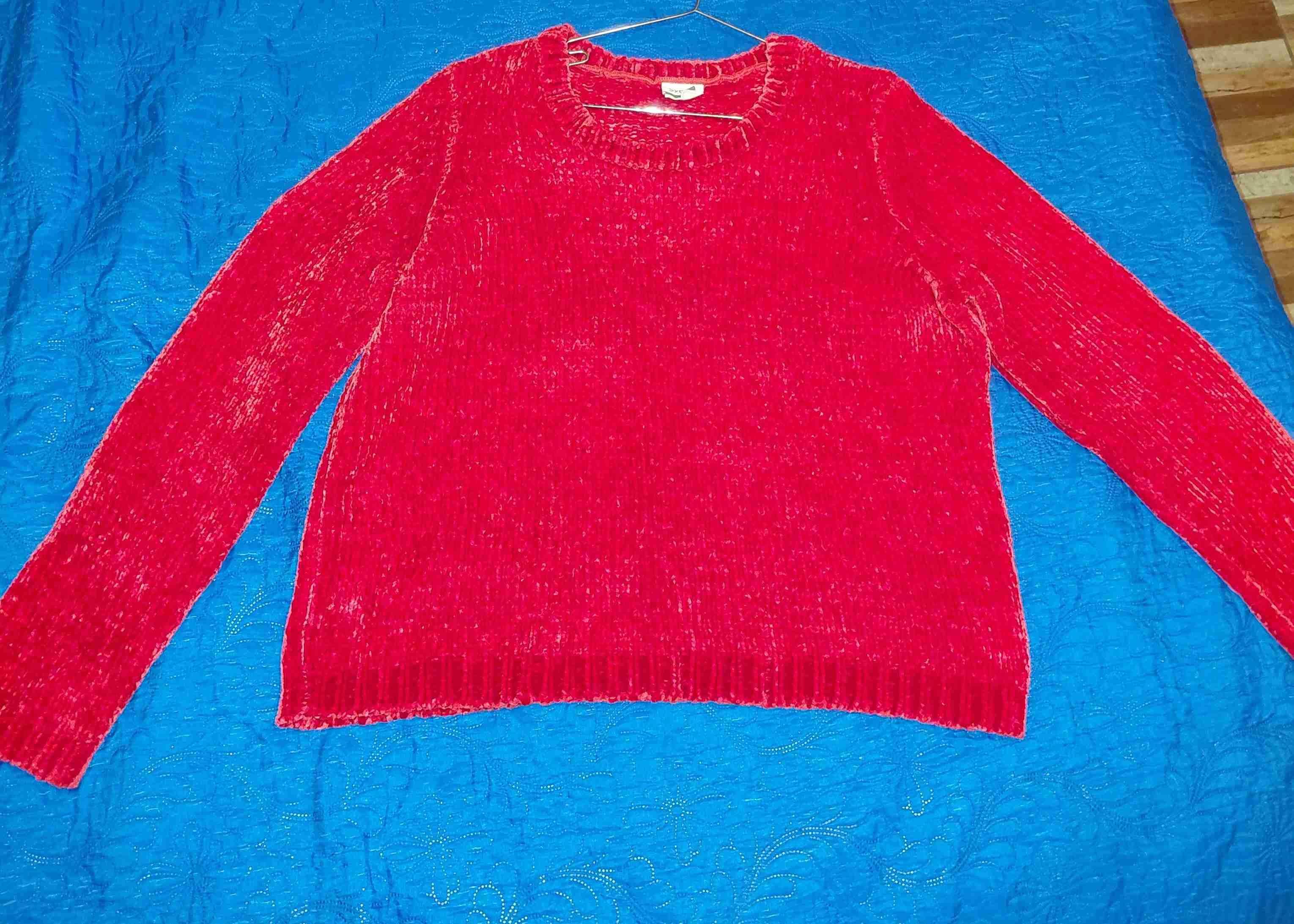 Suéter rojo de lana - miniatura 1