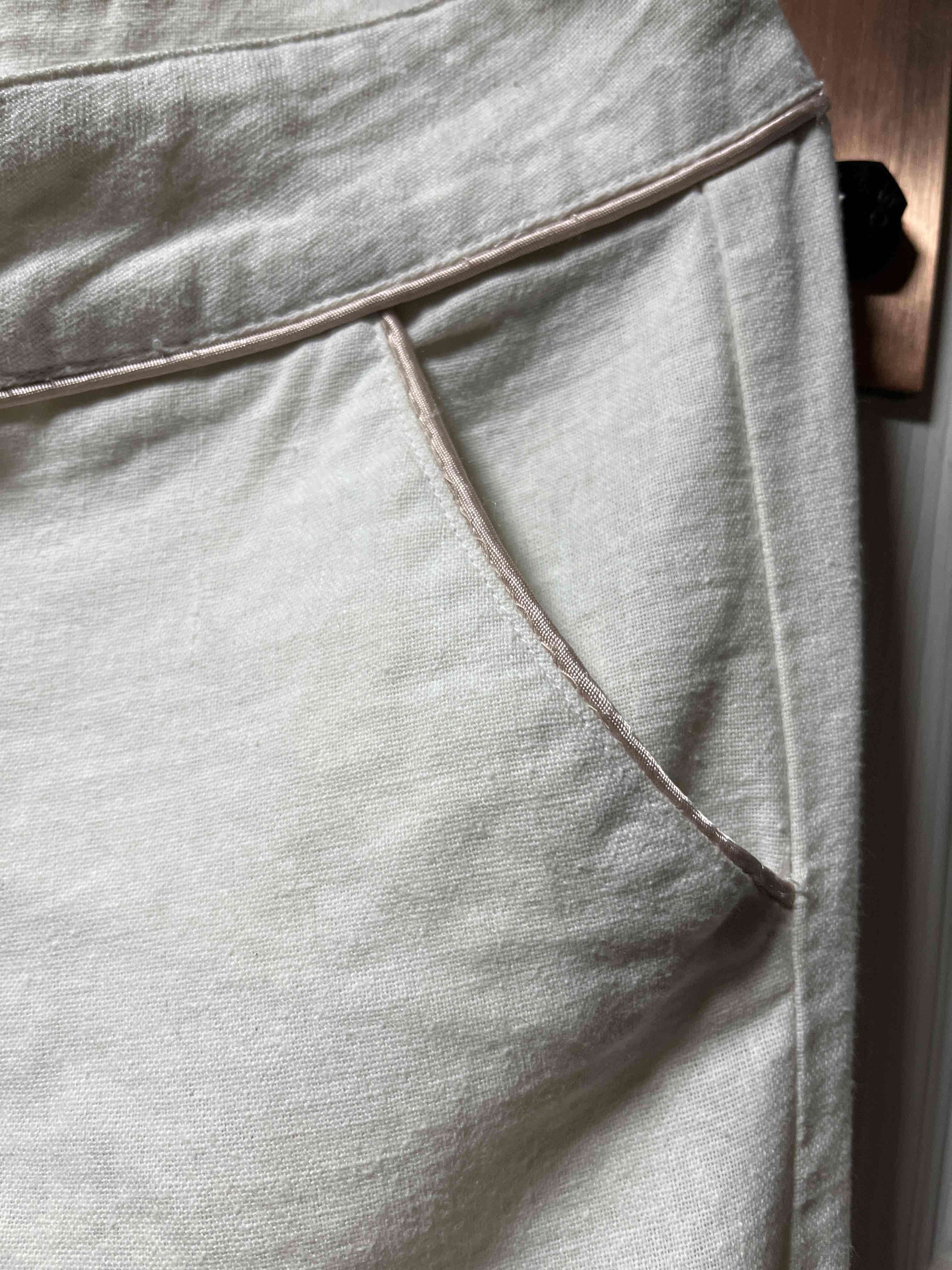 Pantalones de lino beige - miniatura 3