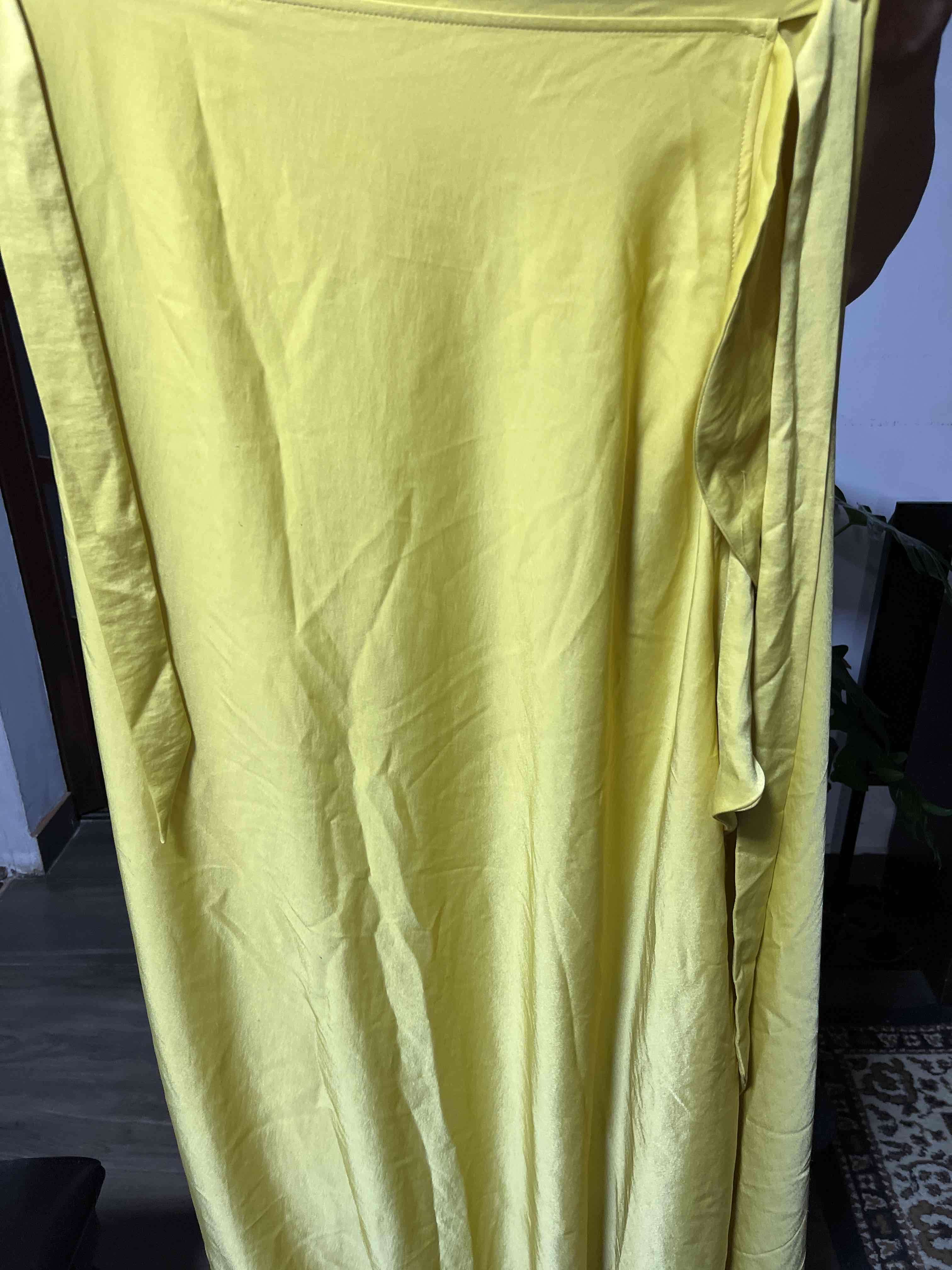 Falda largo amarillo - miniatura 1