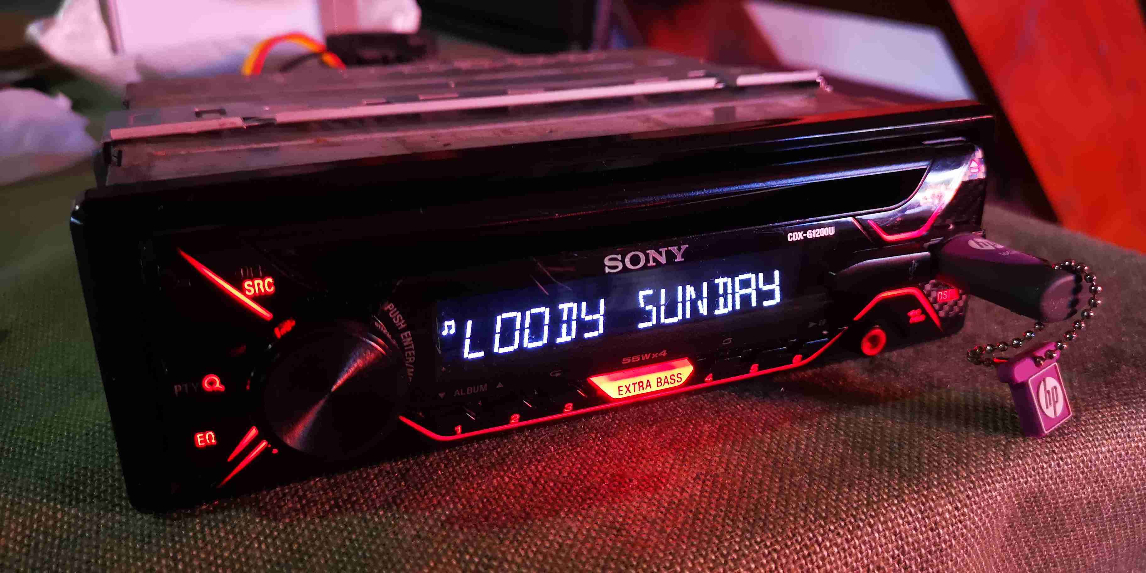 Radio Sony CDX G1200U - miniatura 2