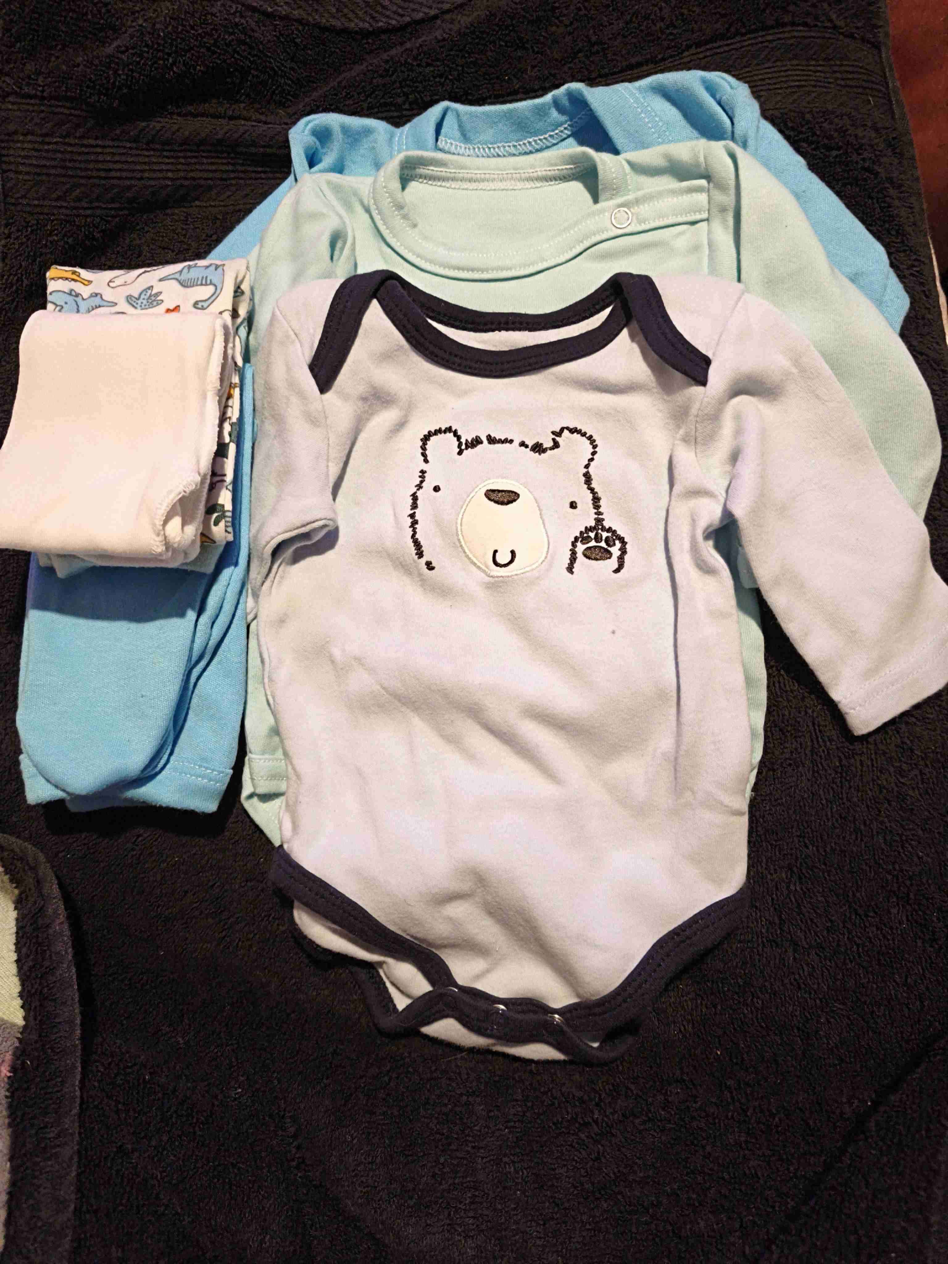 Conjunto de ropa bebé