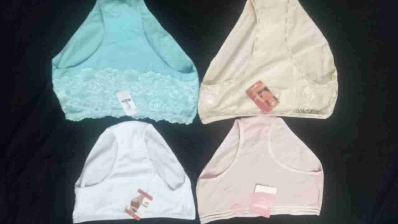 Ropa interior femenina - miniatura 1