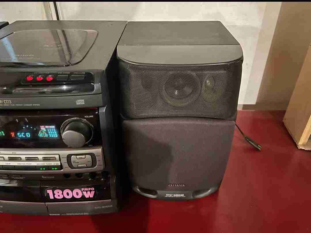 Equipo de sonido Aiwa 1800W - miniatura 3
