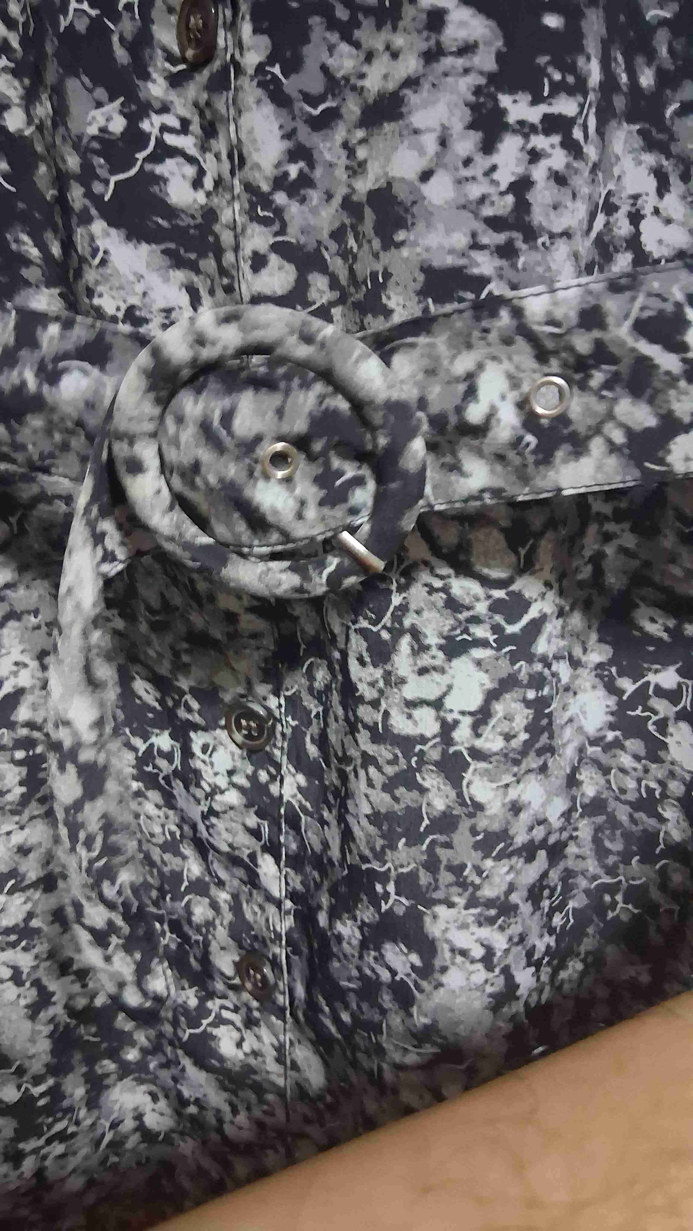 Vestido camisero floral negro y blanco. Talla S - miniatura 5