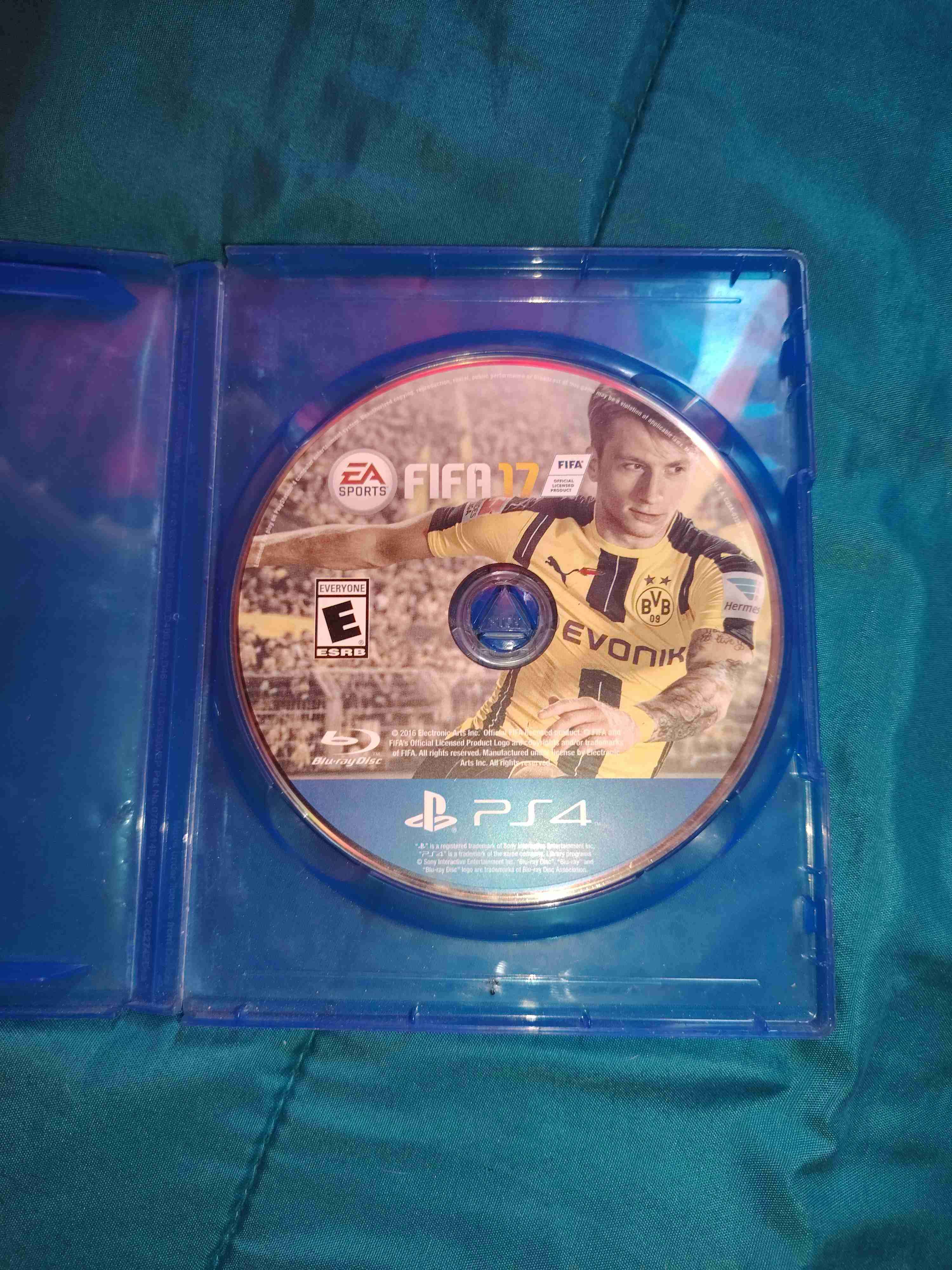 FIFA 17 para PS4 - miniatura 1