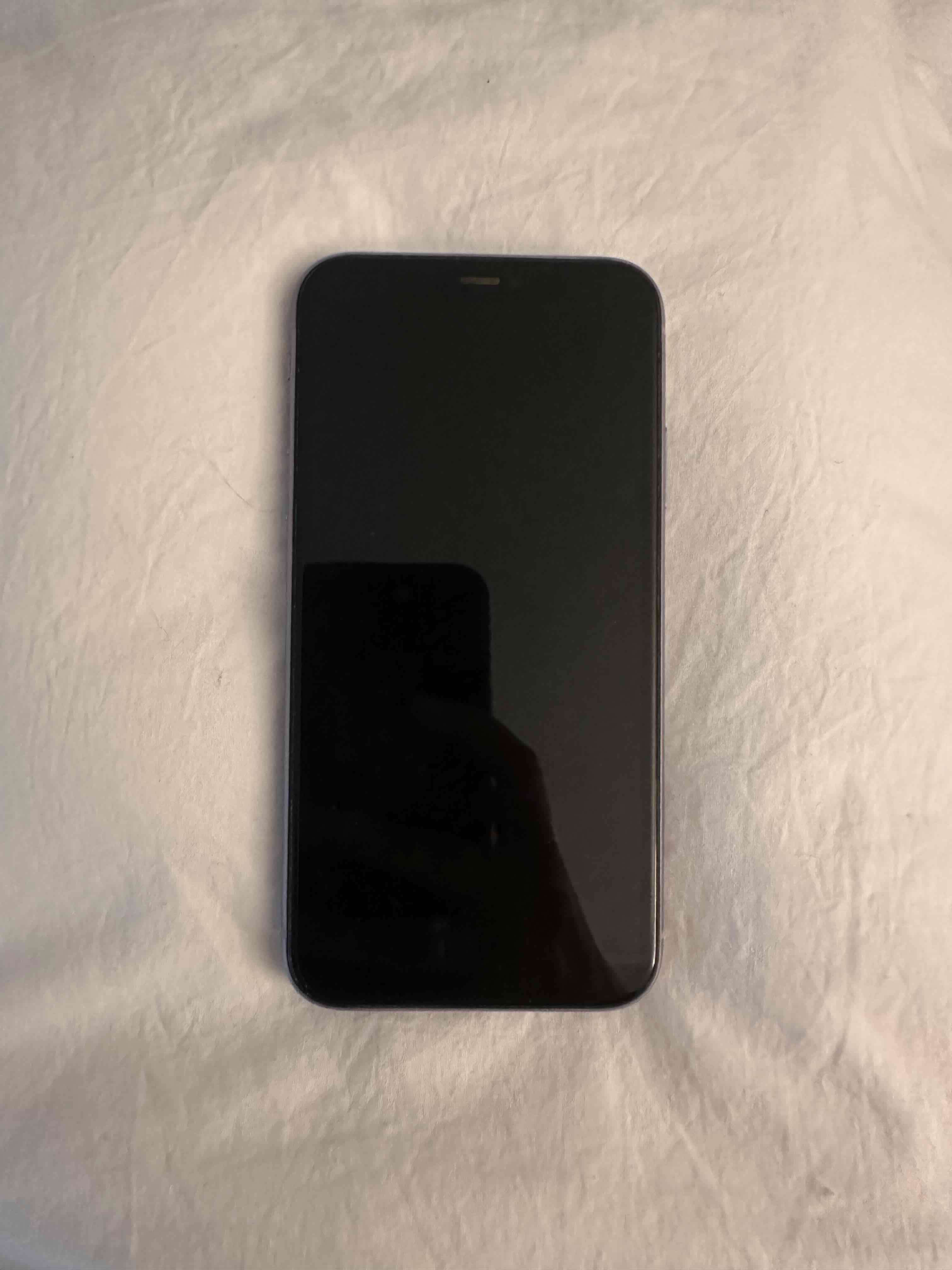 iPhone 11 color lavanda - miniatura 3