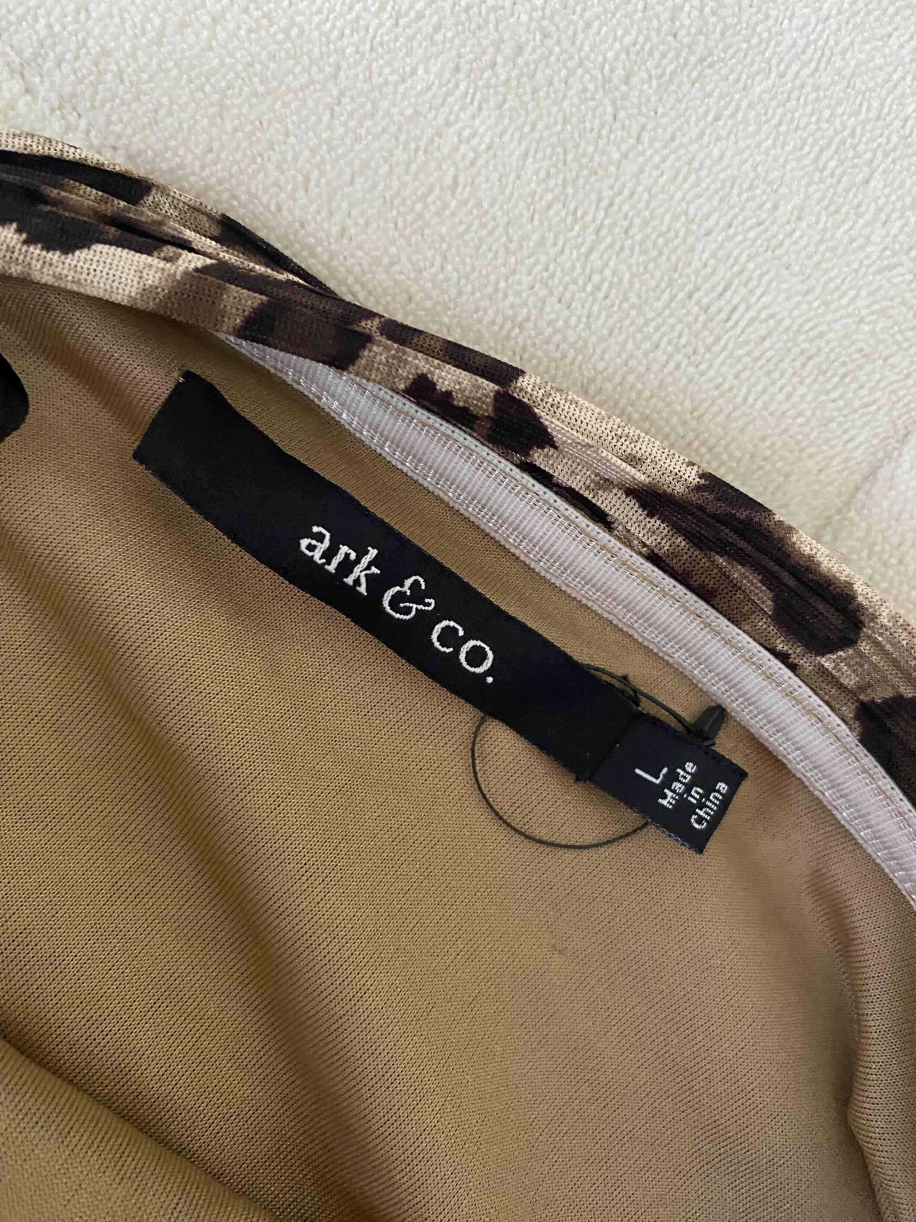 Vestido corto estampado leopardo - miniatura 2