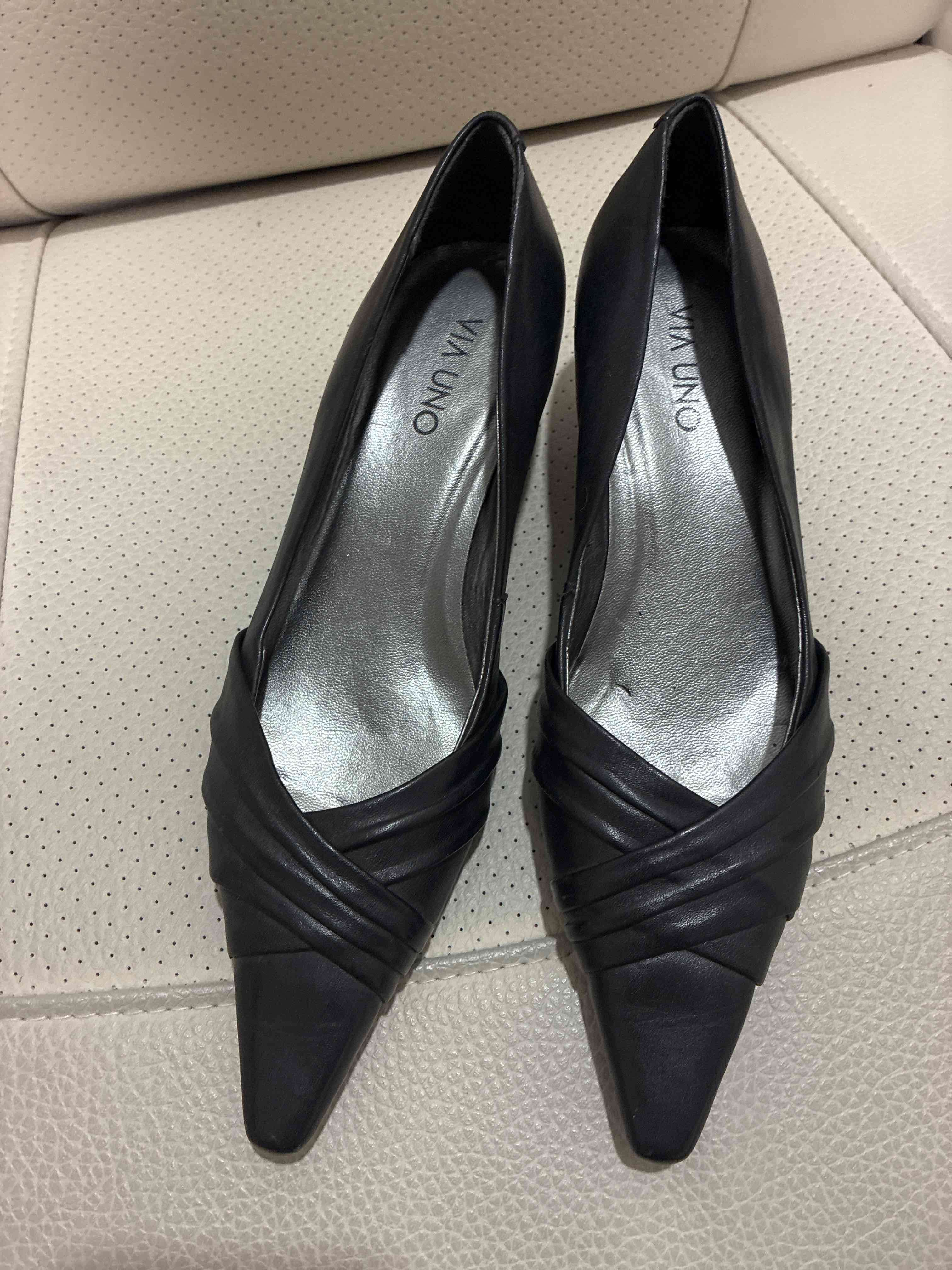 Zapatos planos negros elegantes - miniatura 4