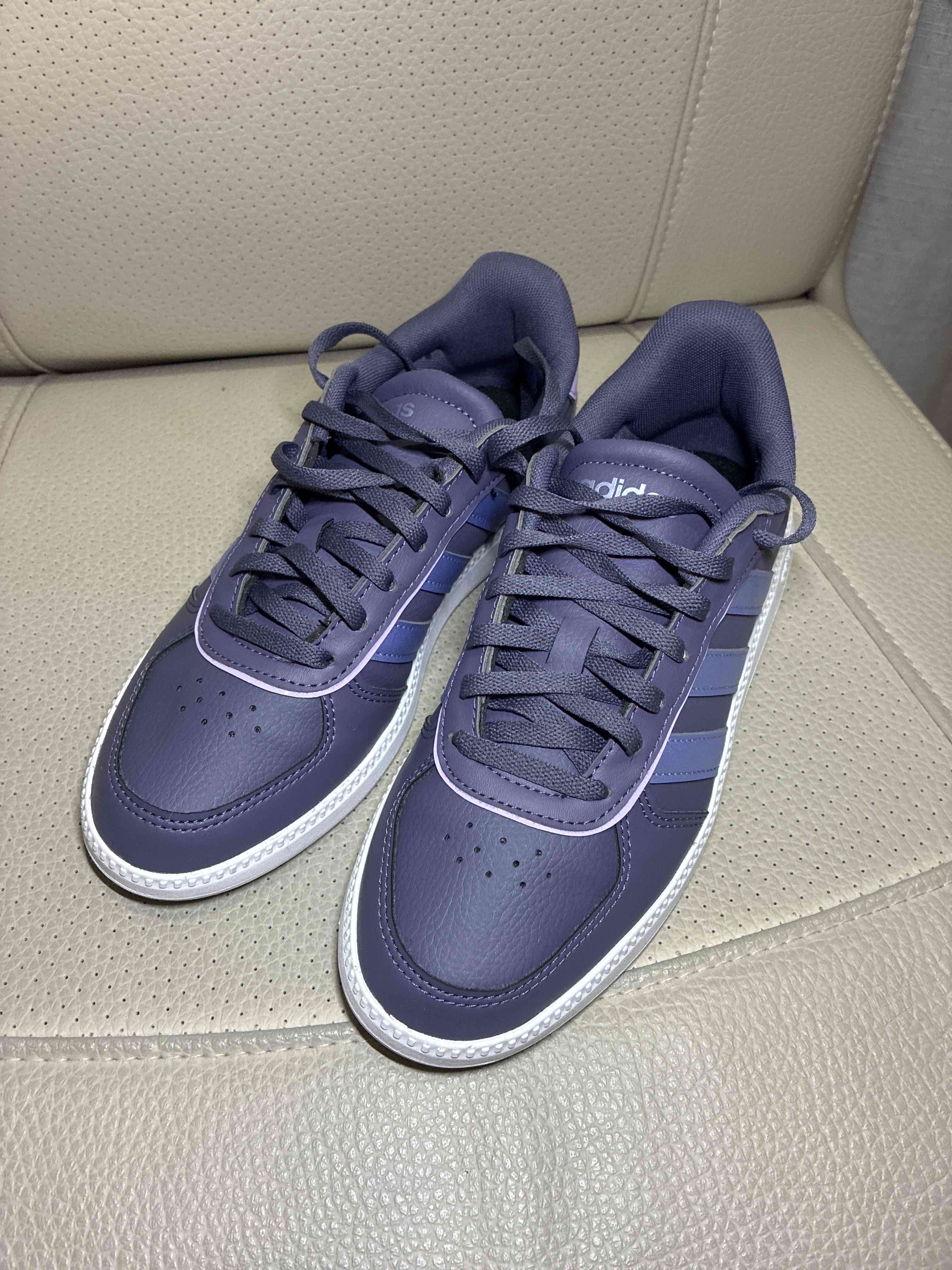 Zapatillas deportivas moradas Adidas - miniatura 1