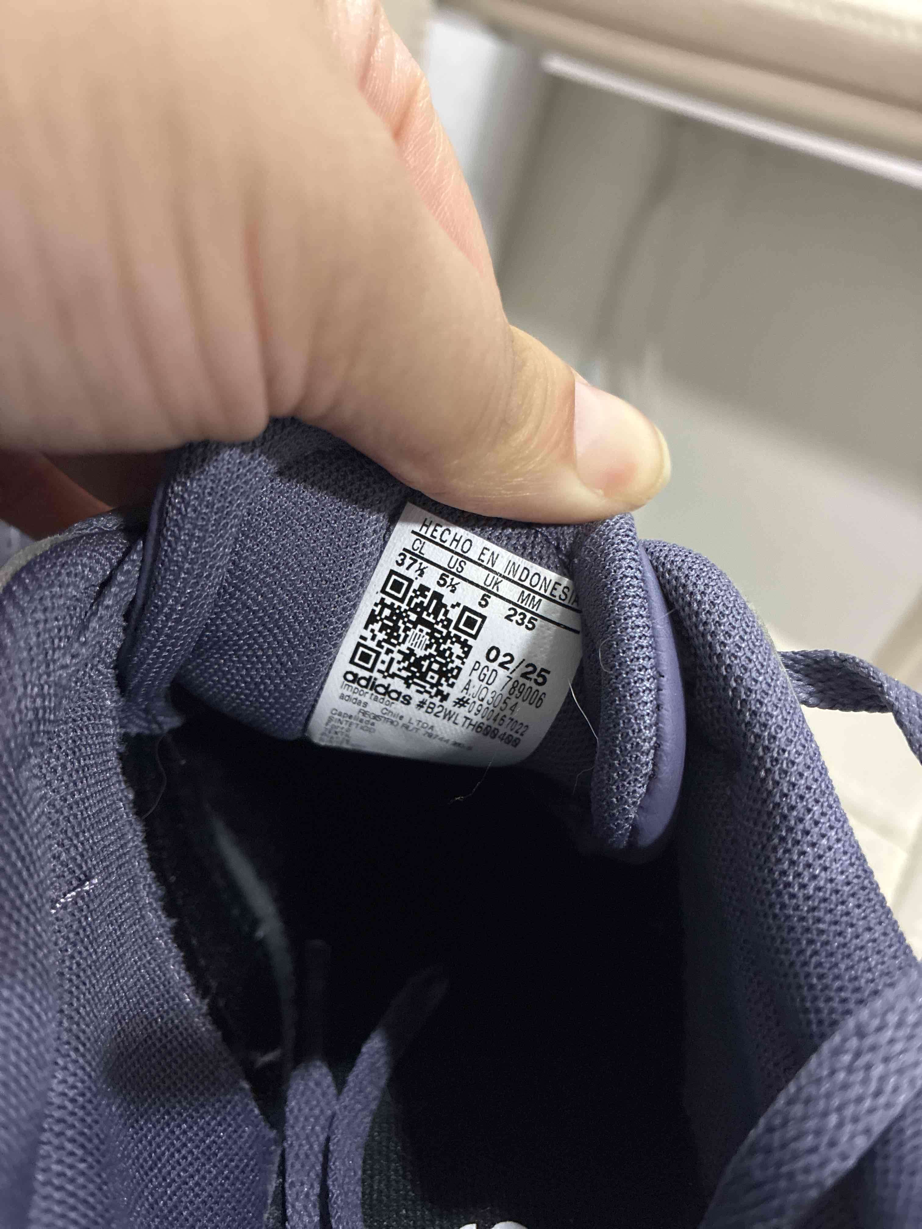 Zapatillas deportivas moradas Adidas - miniatura 3