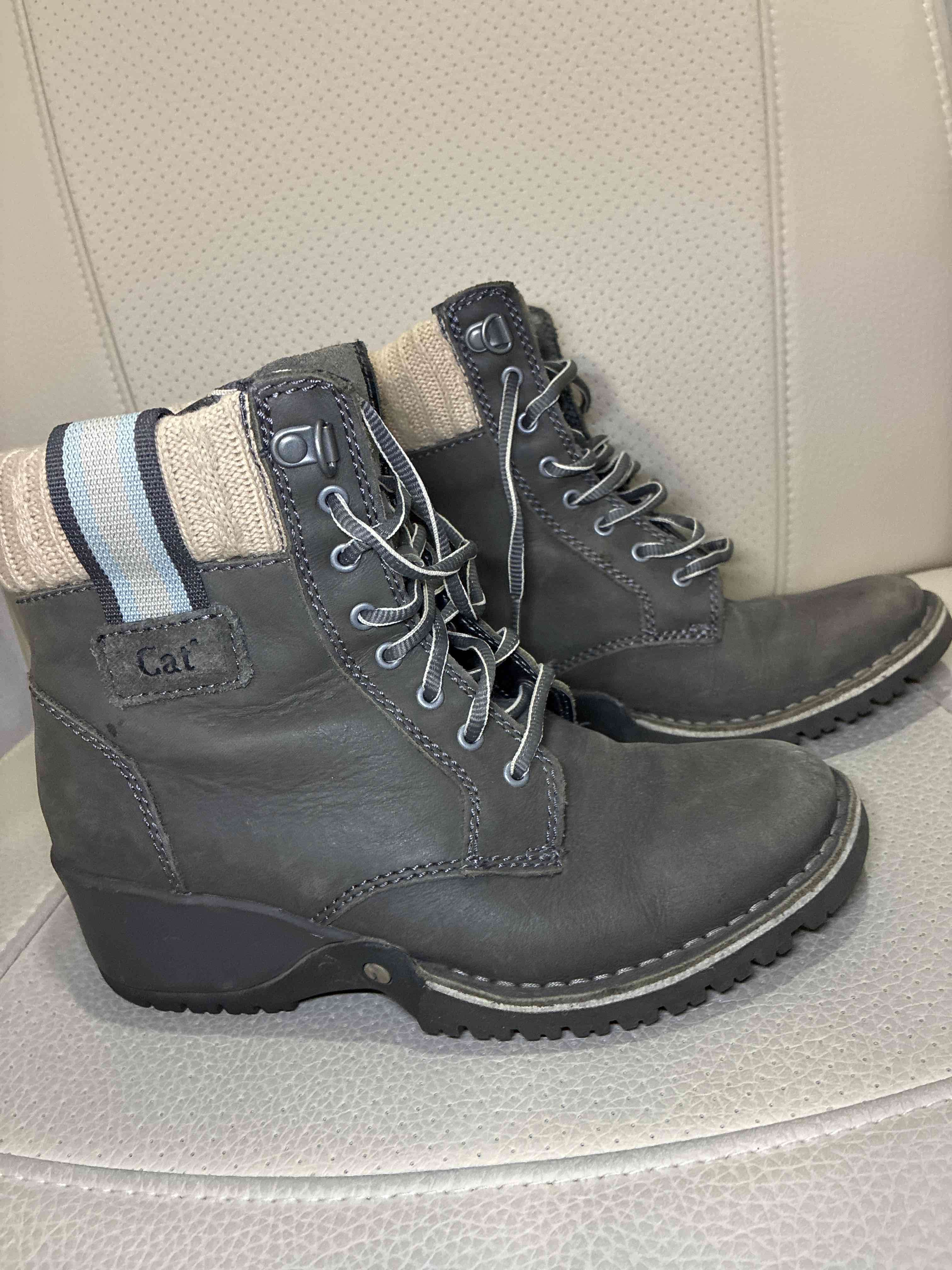 Botas grises Caterpillar - miniatura 3