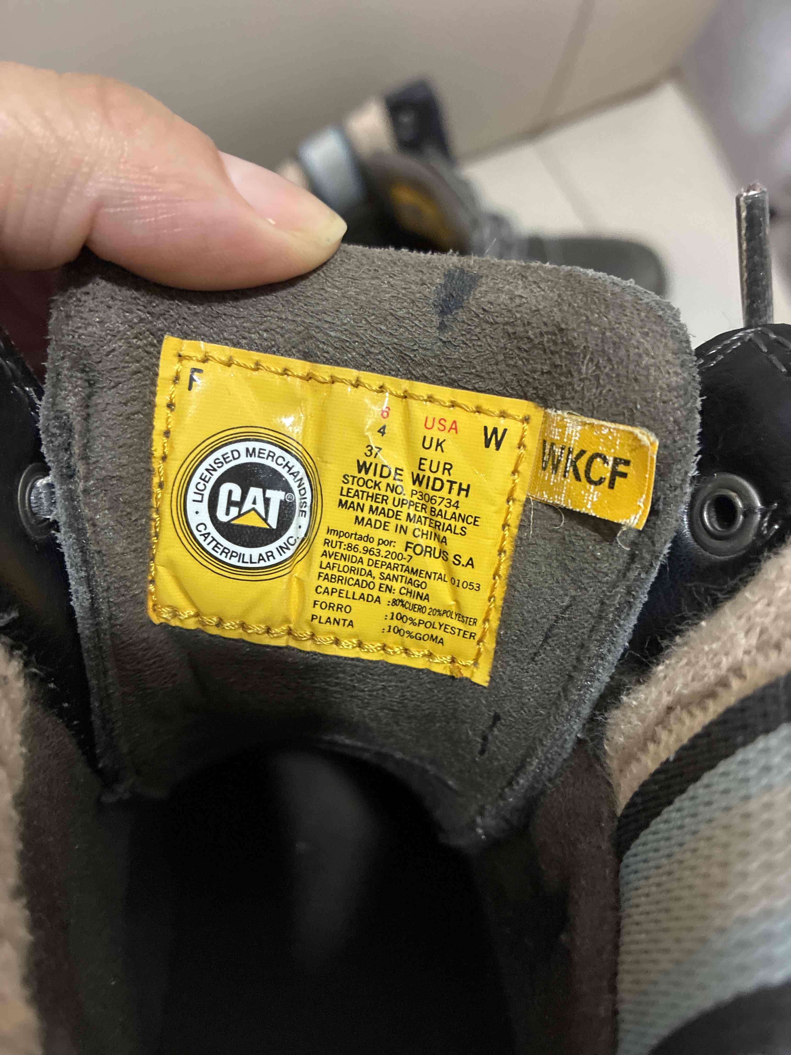 Botas grises Caterpillar - miniatura 4