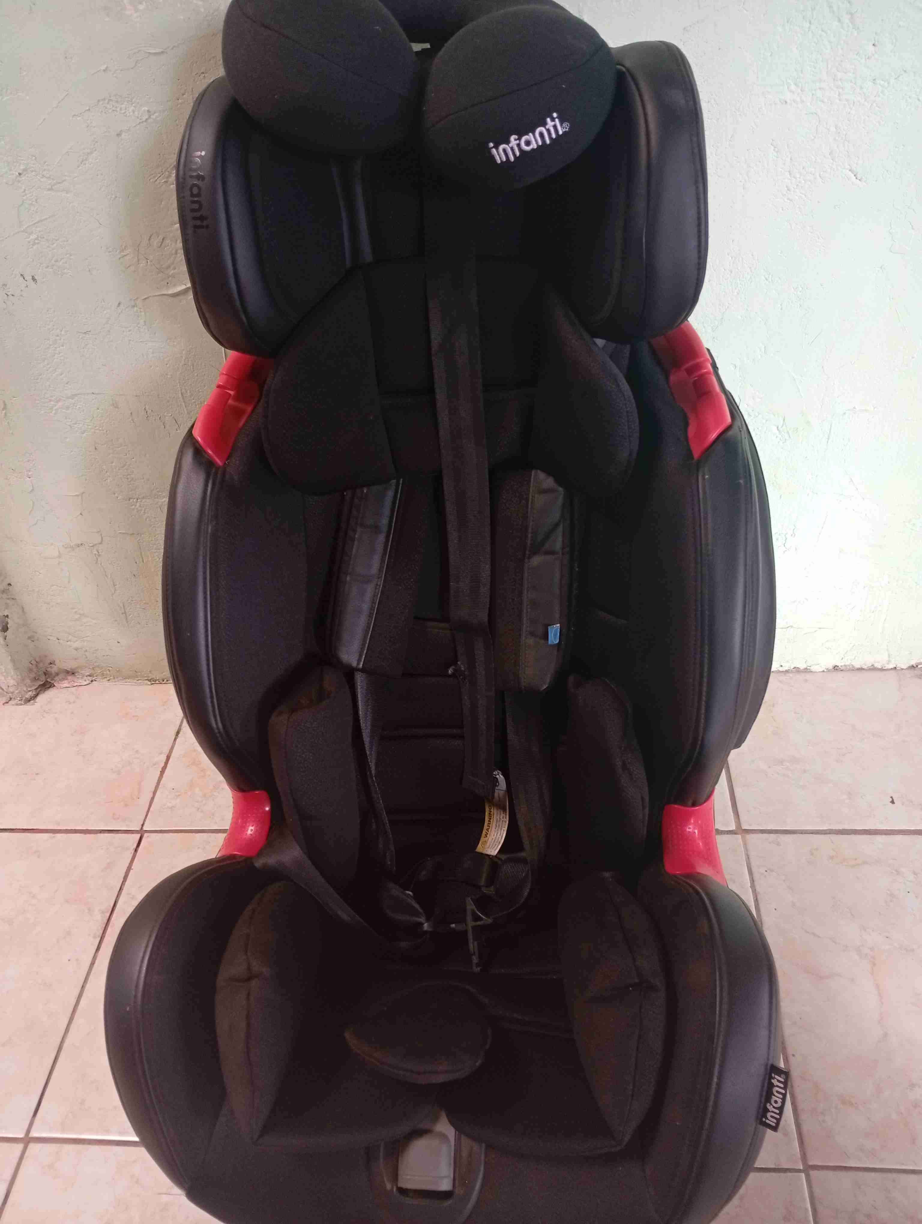 Silla de auto negra Infanti - miniatura 4